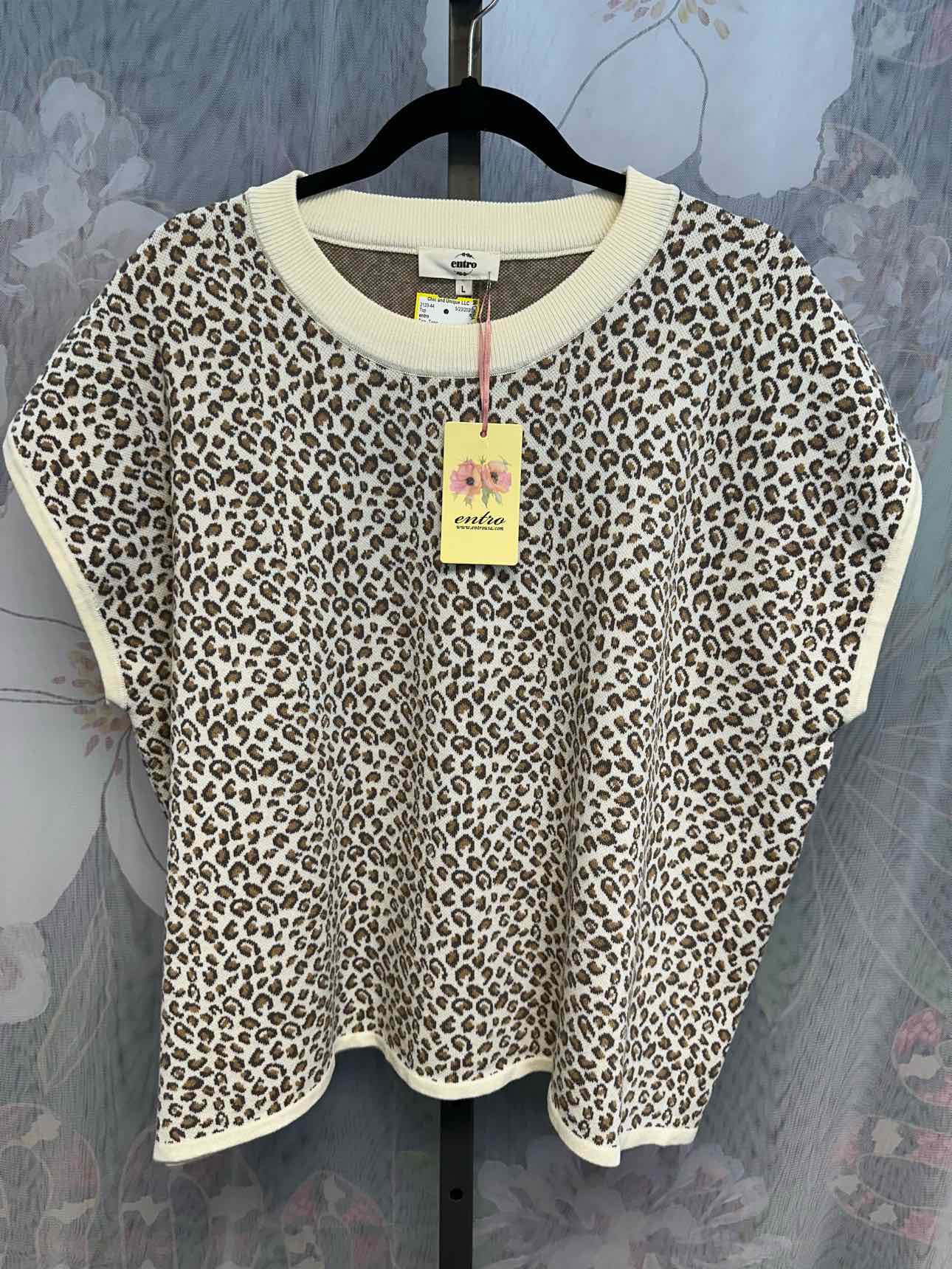 entro Size Large Tan Top