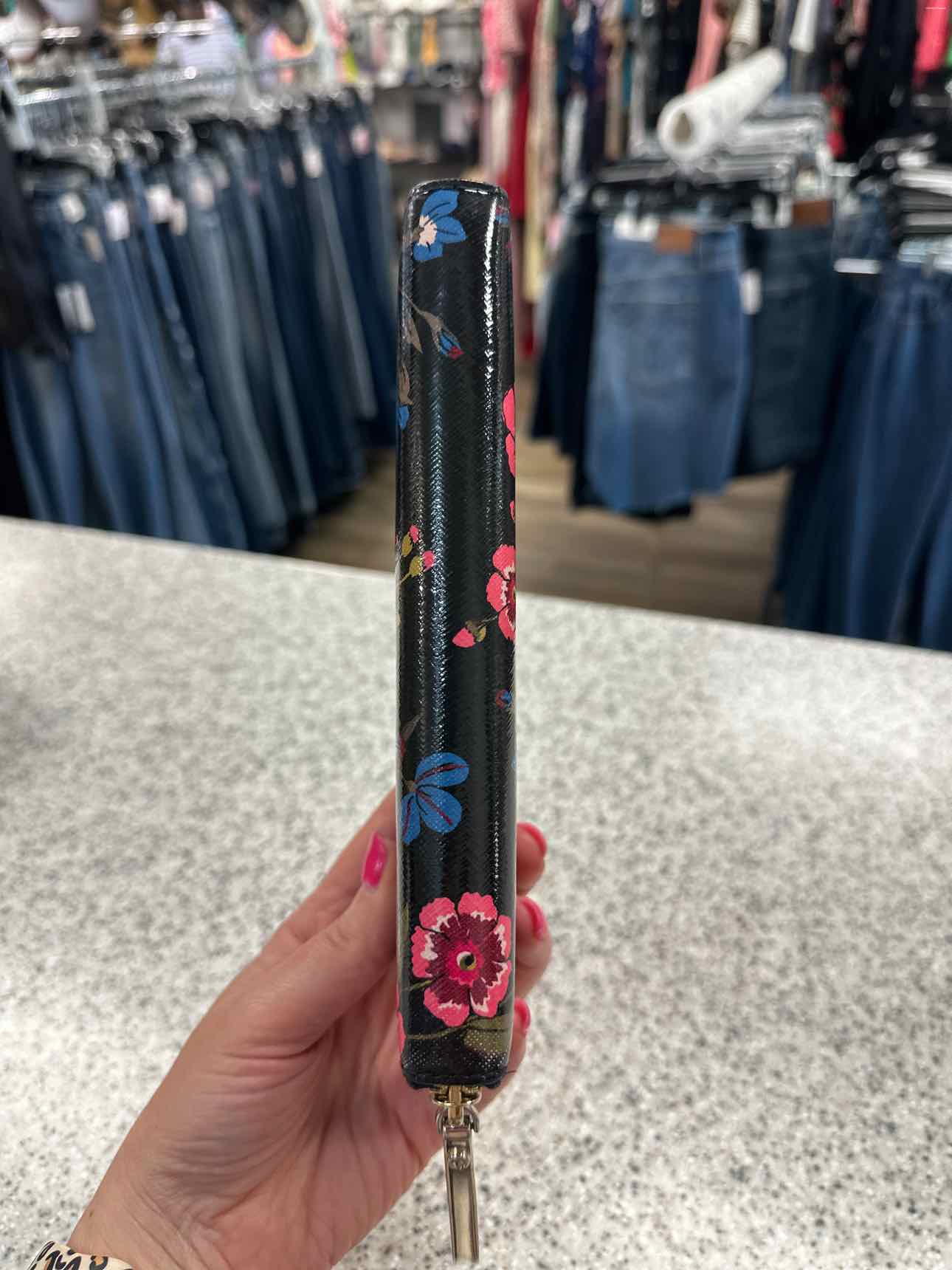 Kate Spade Cameron Street Meadow Lacey Long Floral Zippy Wallet