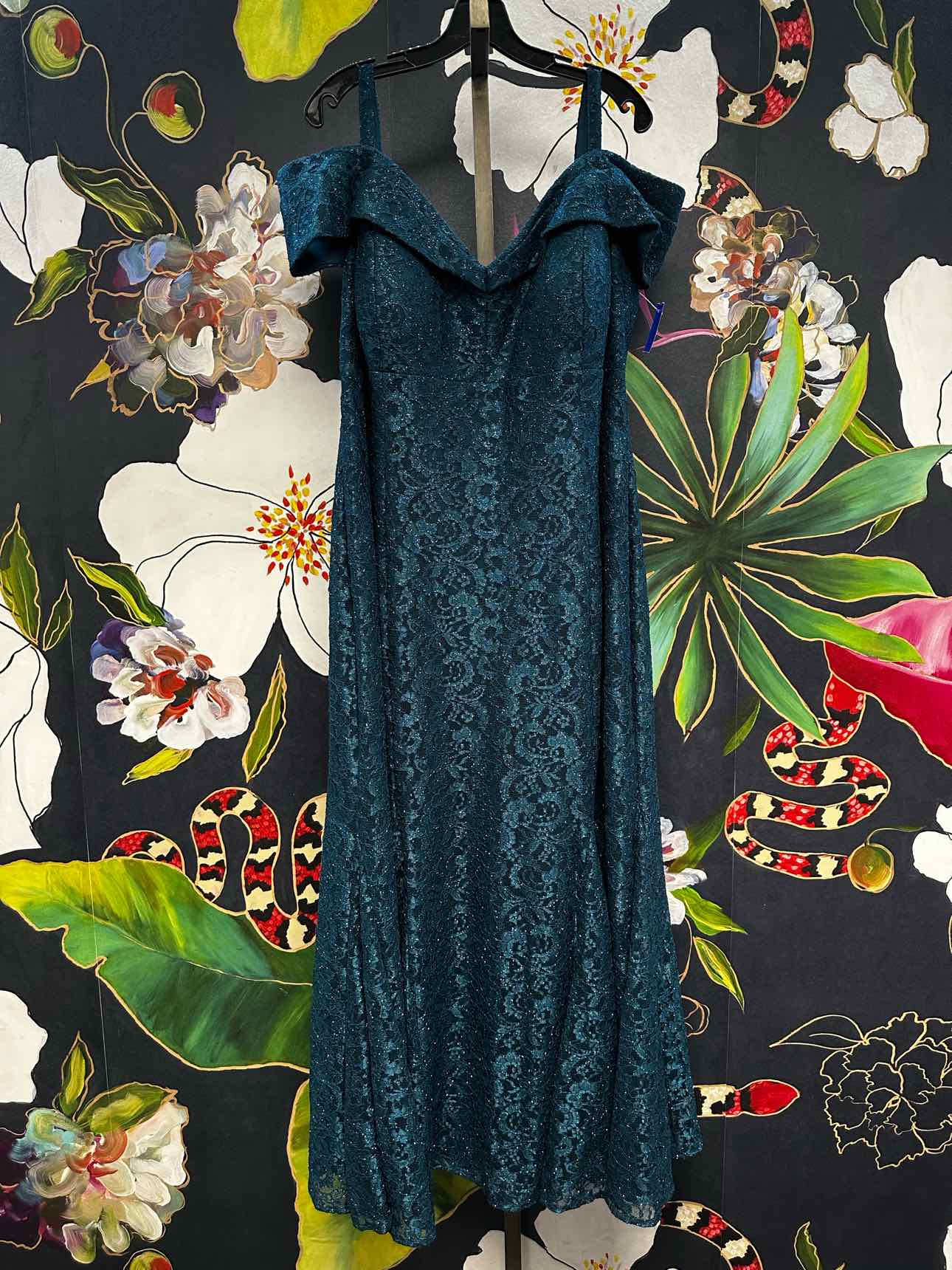 R&M Richards Size 22 Dark Teal Formal Embroidered Glitter Midi Gown Dress