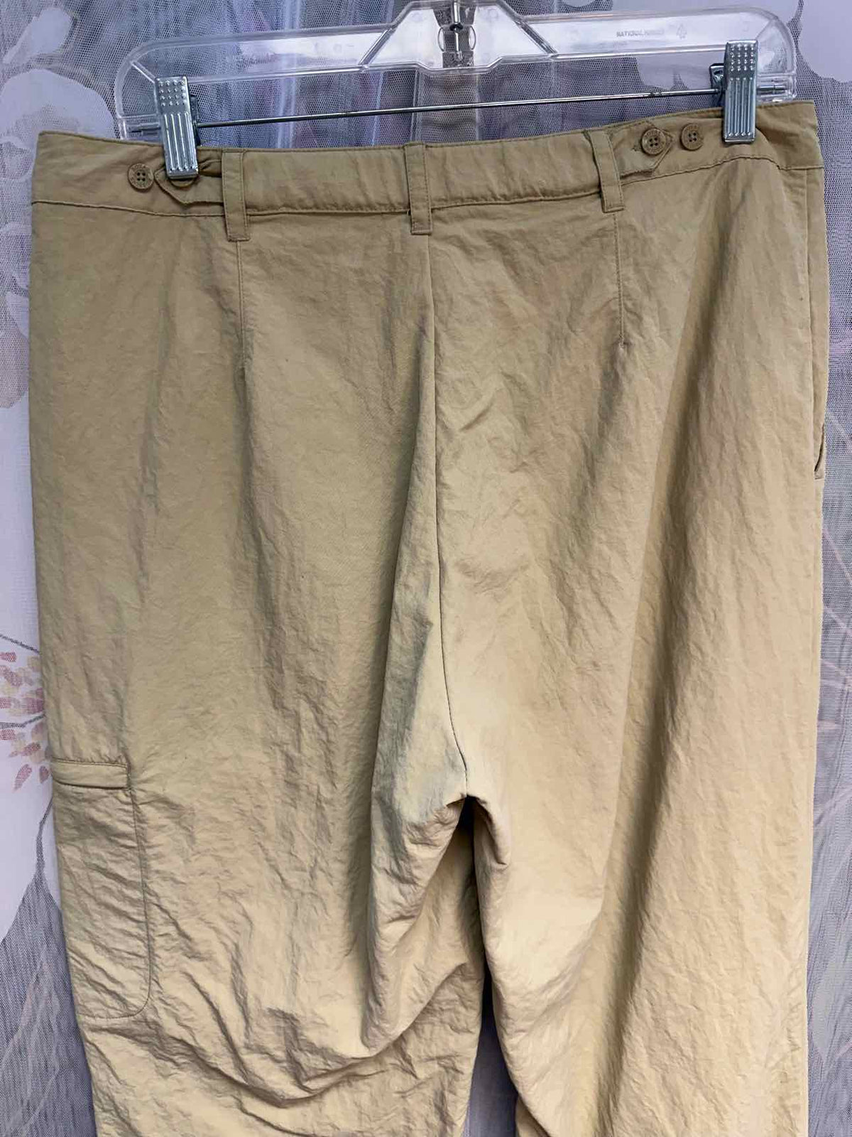 Royal Robbins Nylon Cargo Lightweight Size 12 Tan Pants