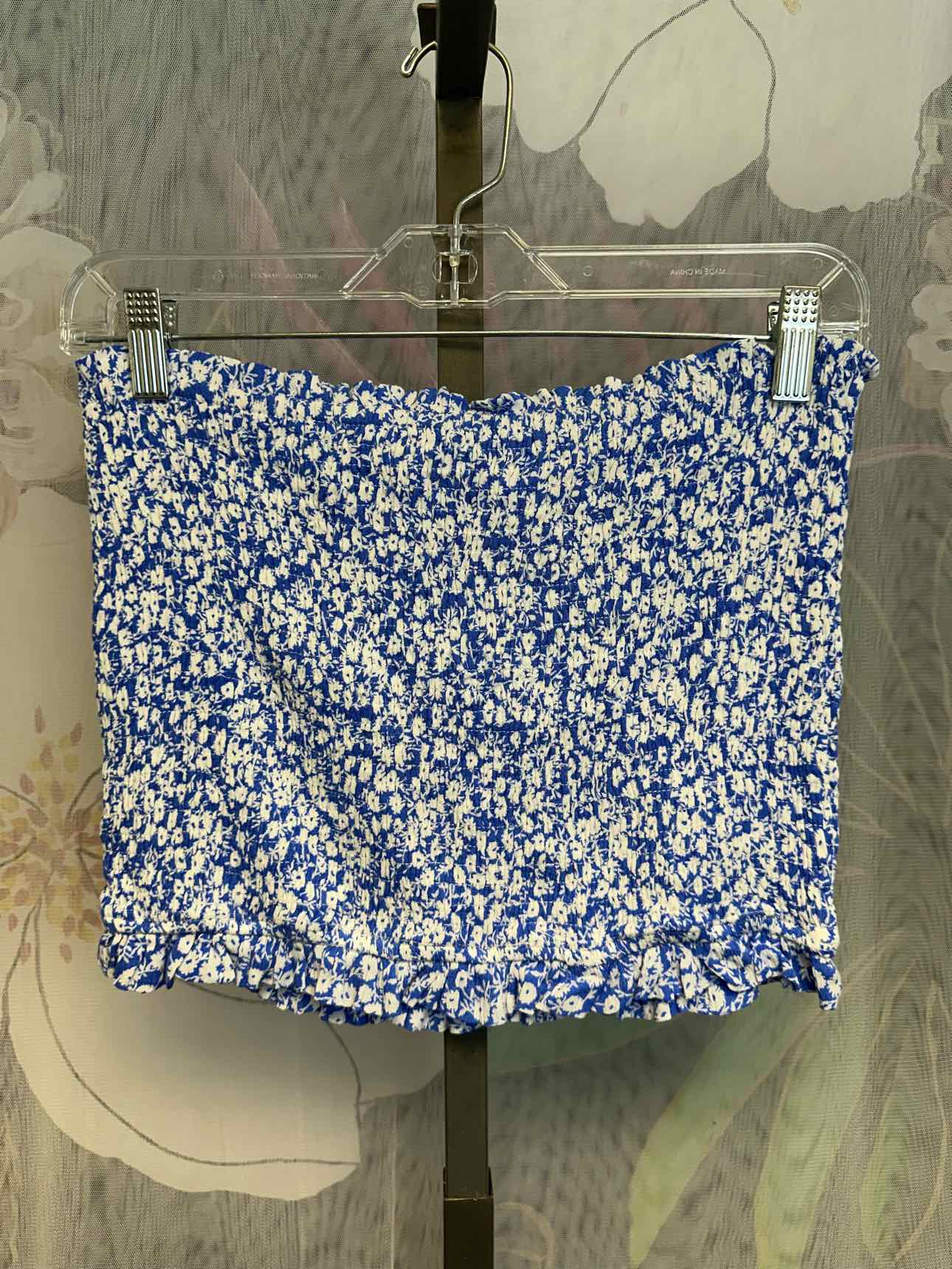 Lost + Wander Size Medium Blue/White Top