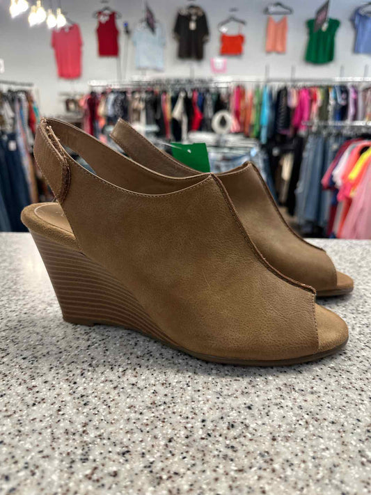 Aerosoles Size 9.5 faux leather wedge peep toe Brown Wedge Sandal