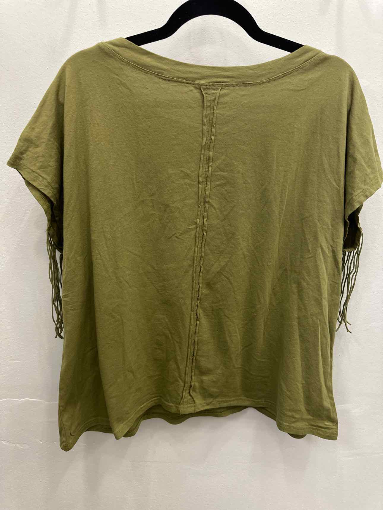 ces femme Size Large Knit Fringe Short Sleeve Olive Top