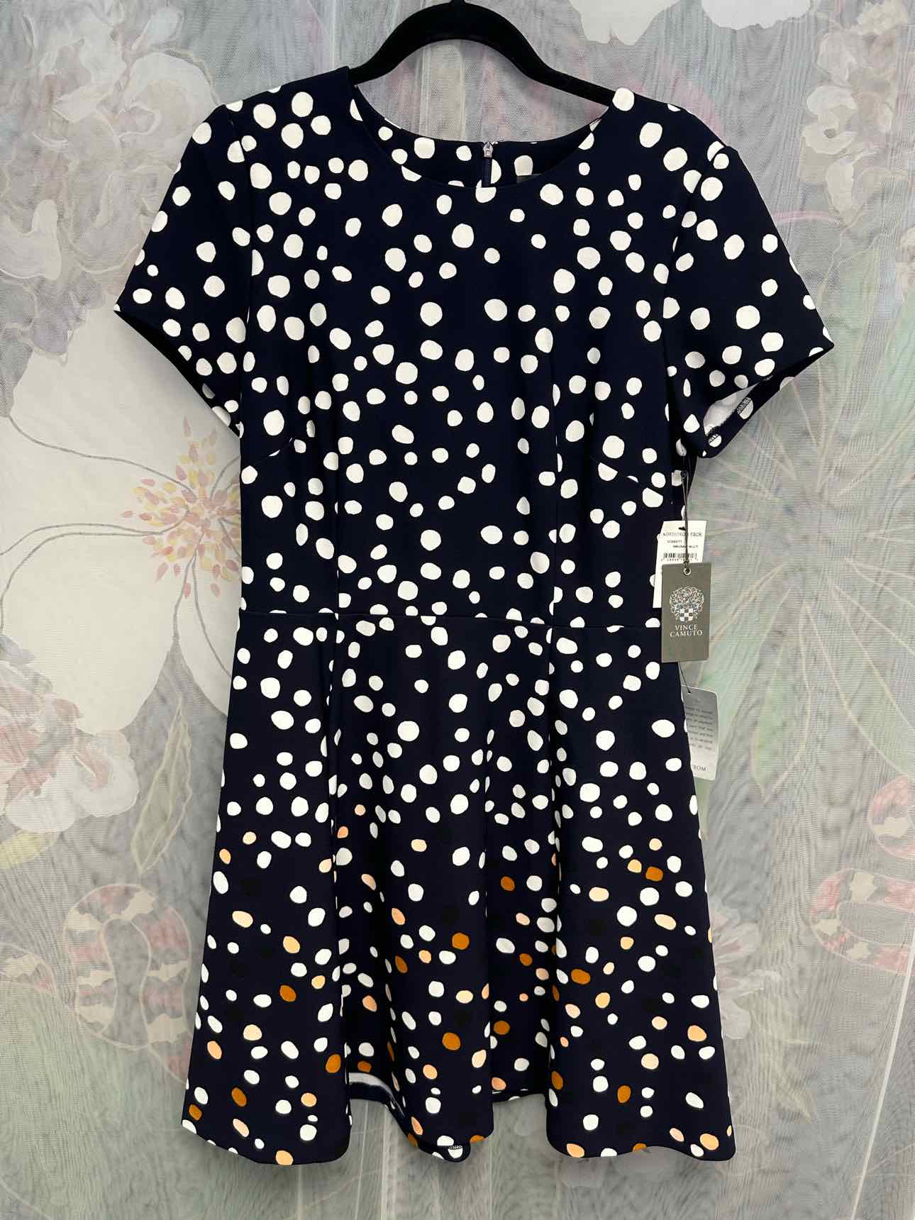 Vince Camuto NEW NWT Dot Print Pleated Short Sleeve Size 12 Navy/White Dress