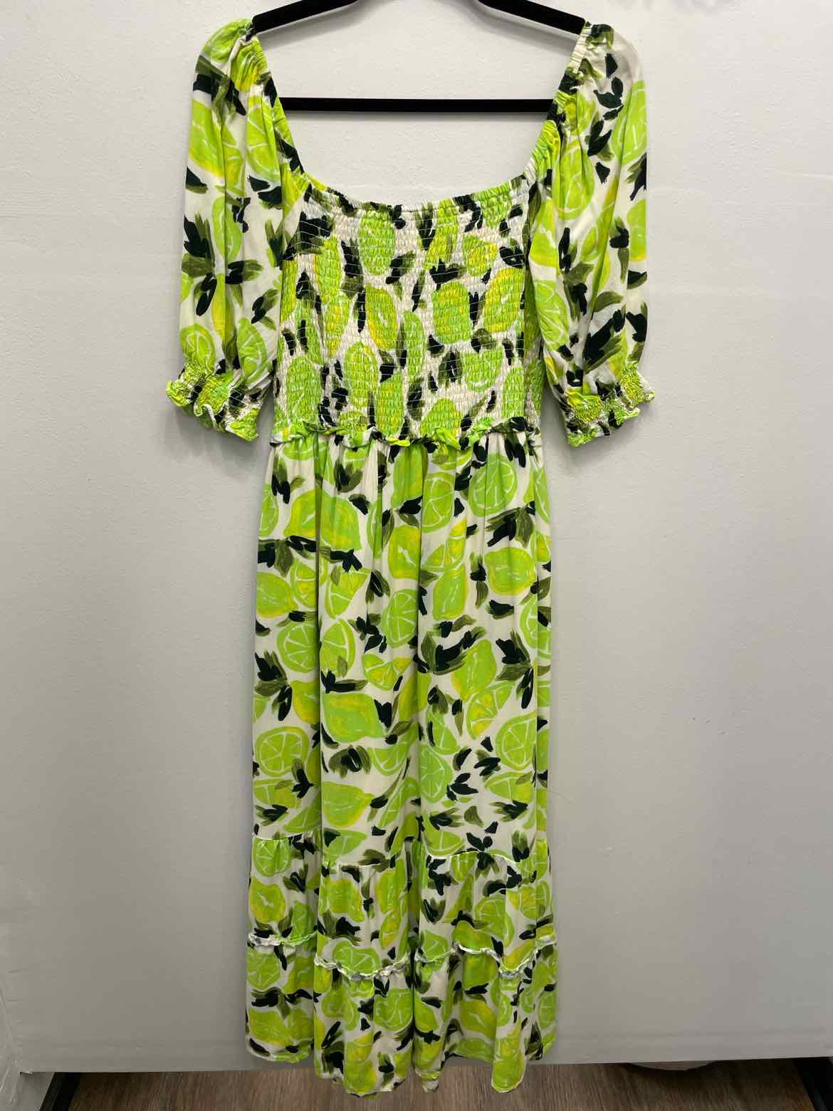 Steve Madden Size Large Green Dress