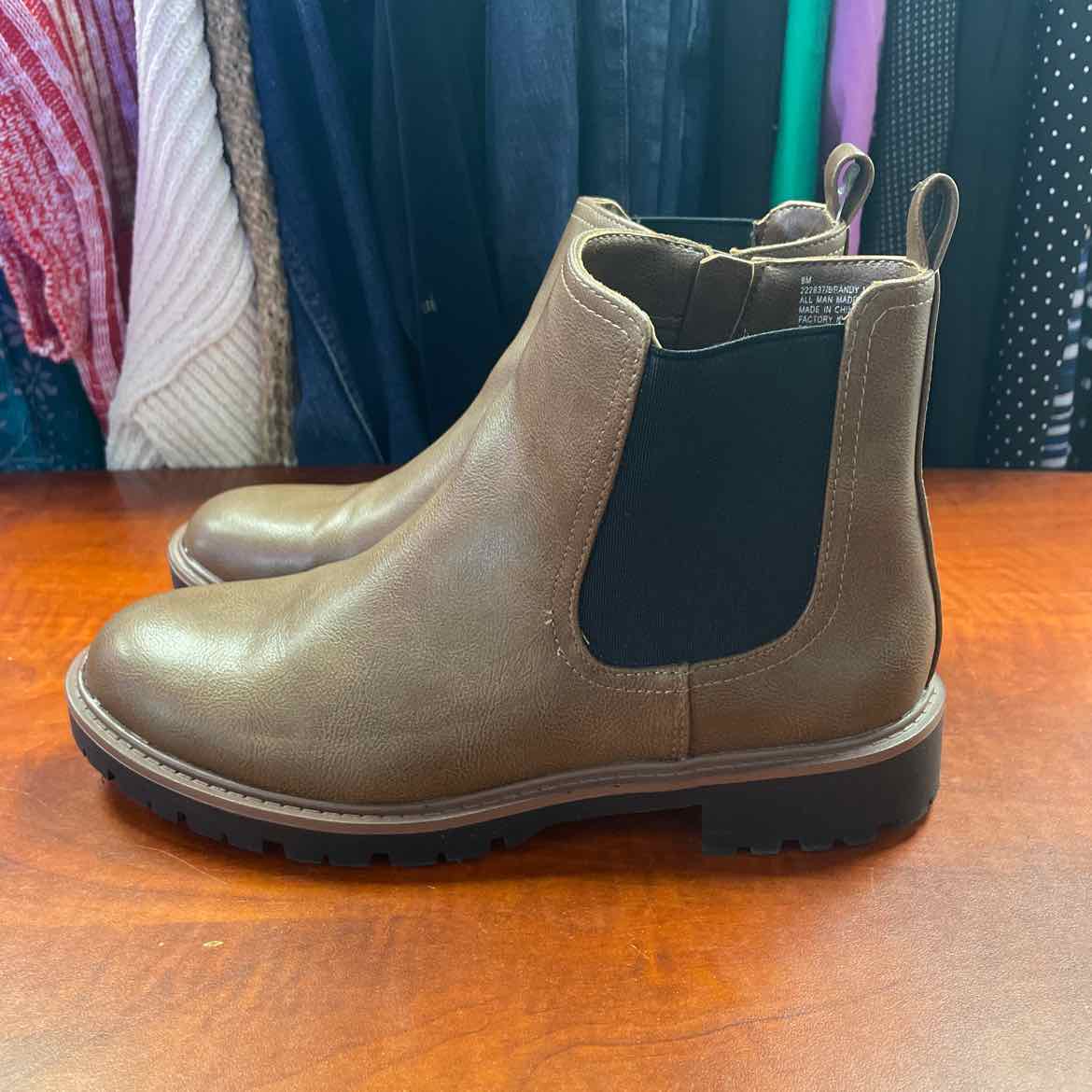 Maurices Women's Brown Chelsea Ankle Boots Size 8