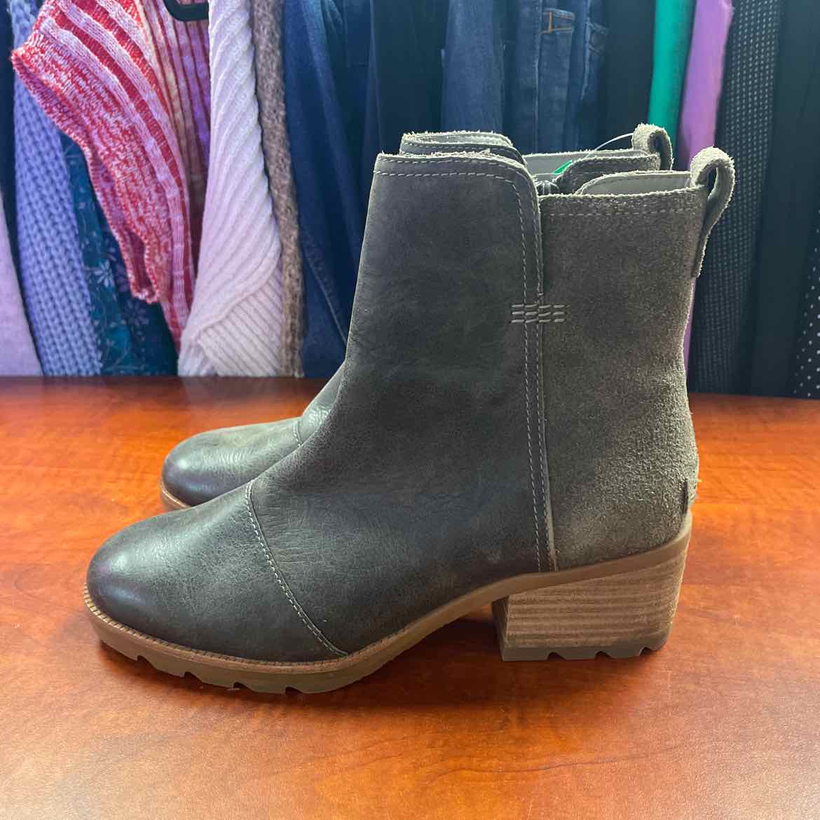 Sorel Cate Booties Waterproof Gray Leather Size 8