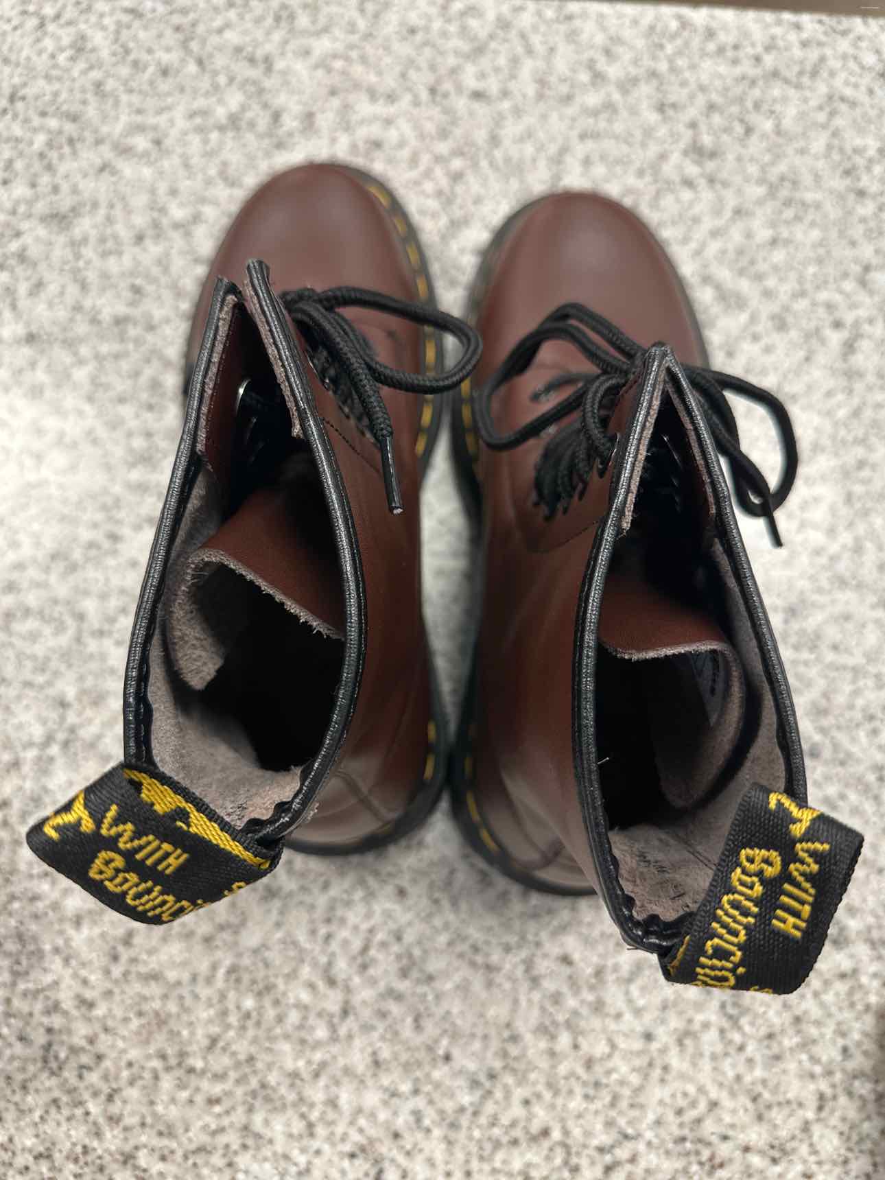 NEW Dr. Martens Size 10 Brown 1460 Leather Lace Up Boots