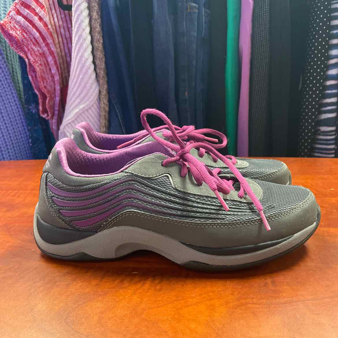 Dansko Shayla Gray and Purple Lace-Up Athletic Sneakers Size 39