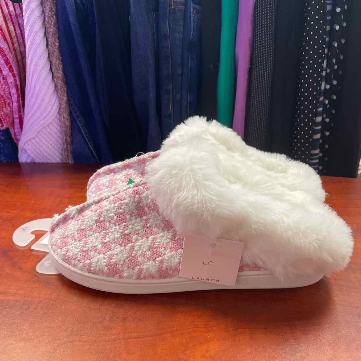 Lauren Conrad Size 9 Pink Shoes