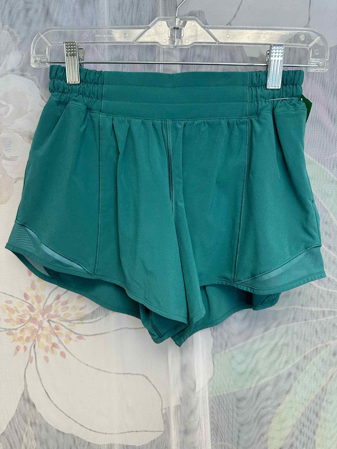 Lululemon Hotty Hot Low-Rise Lined Short 4" Inseam Size 6 Teal Athletic Shorts