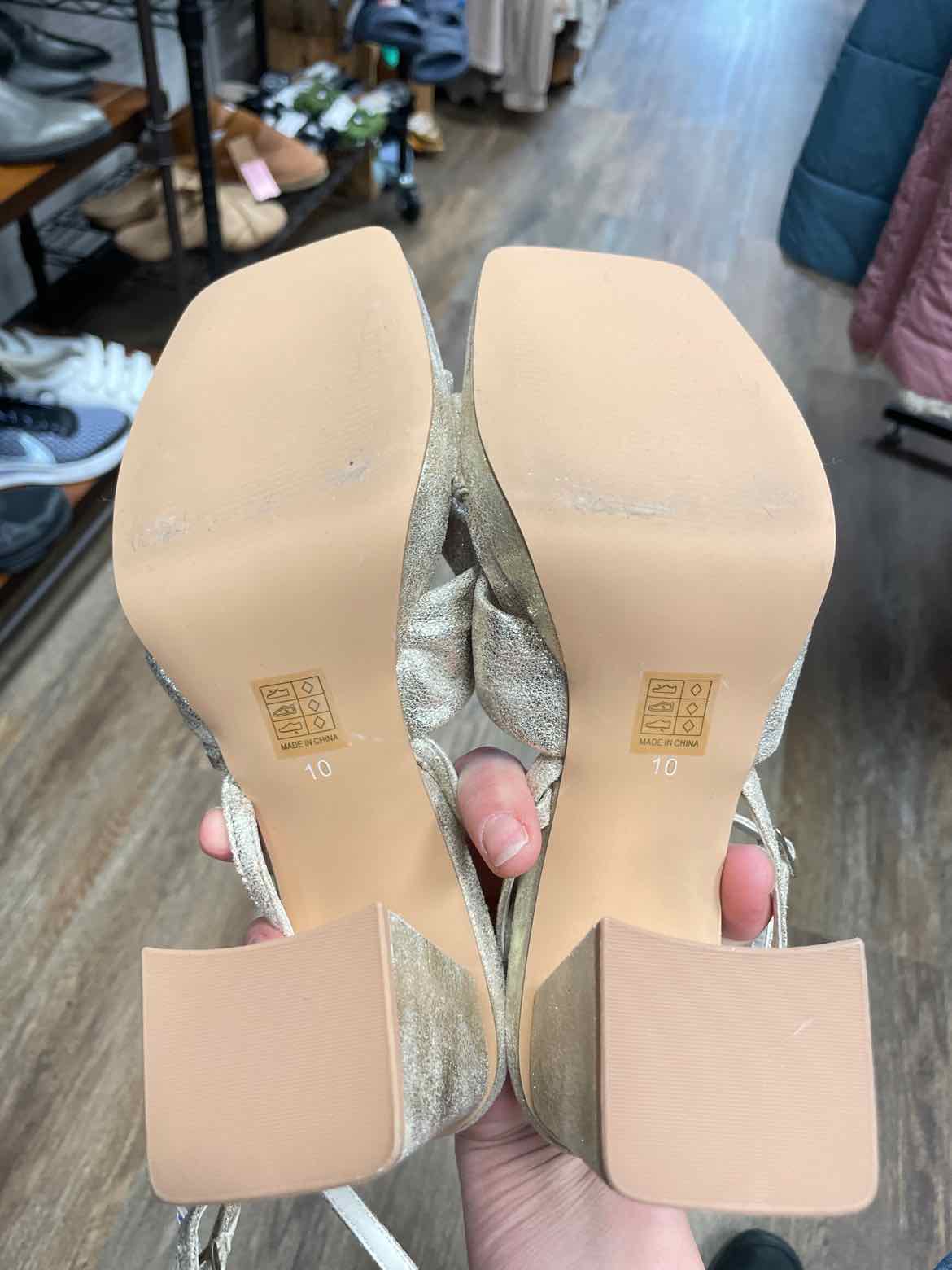 altar'd state Size 10 Silver Shoes