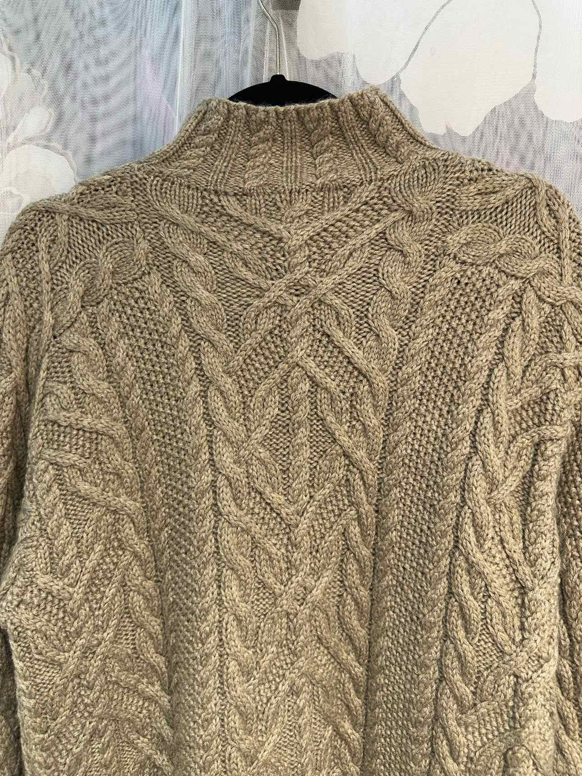 Lauren Ralph Lauren Worsted Wool Heavy Cable Knit Size Medium Brown Sweater