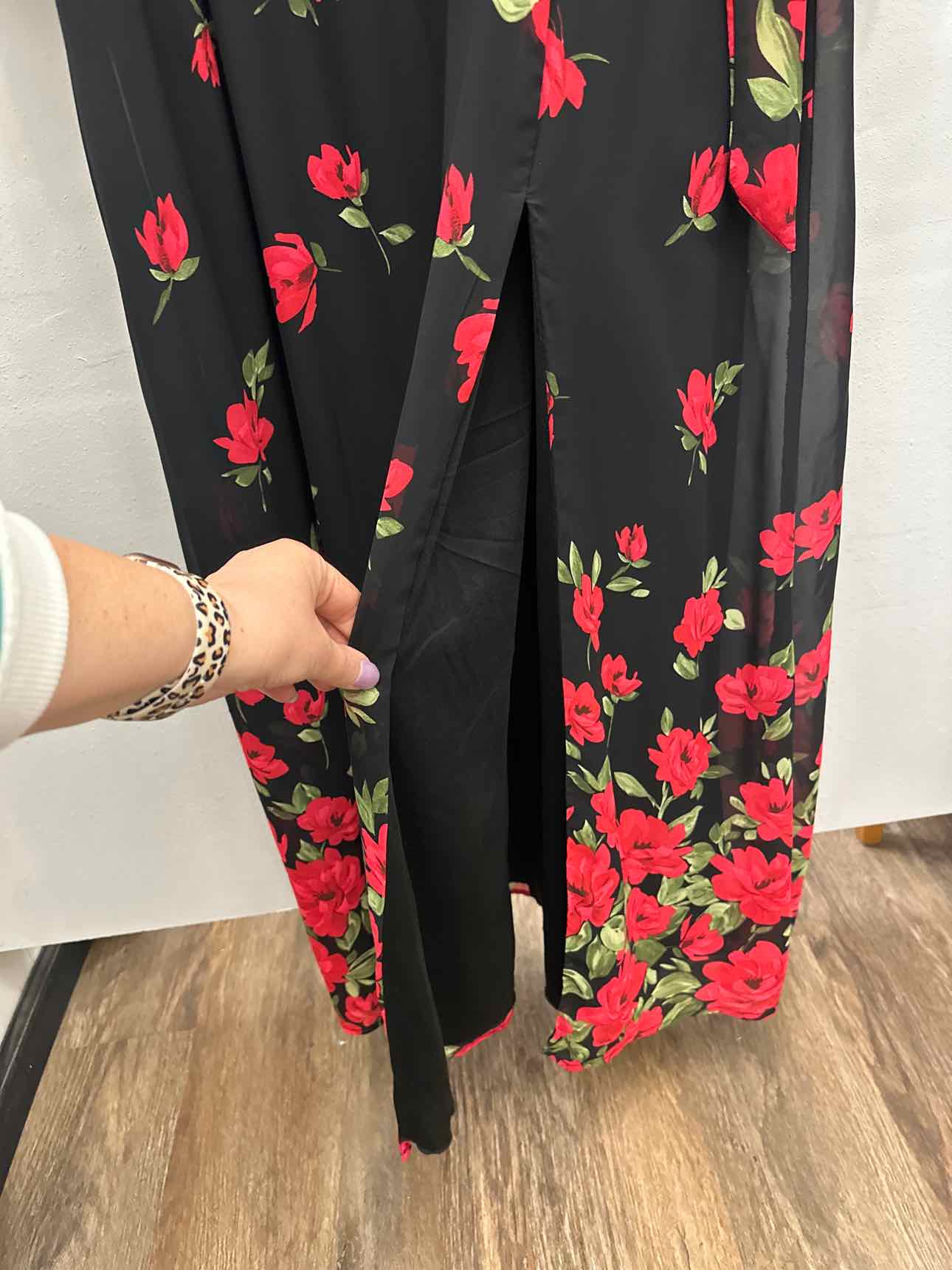Premier Amour Size 16 Black and Red Floral Long Maxi Dress