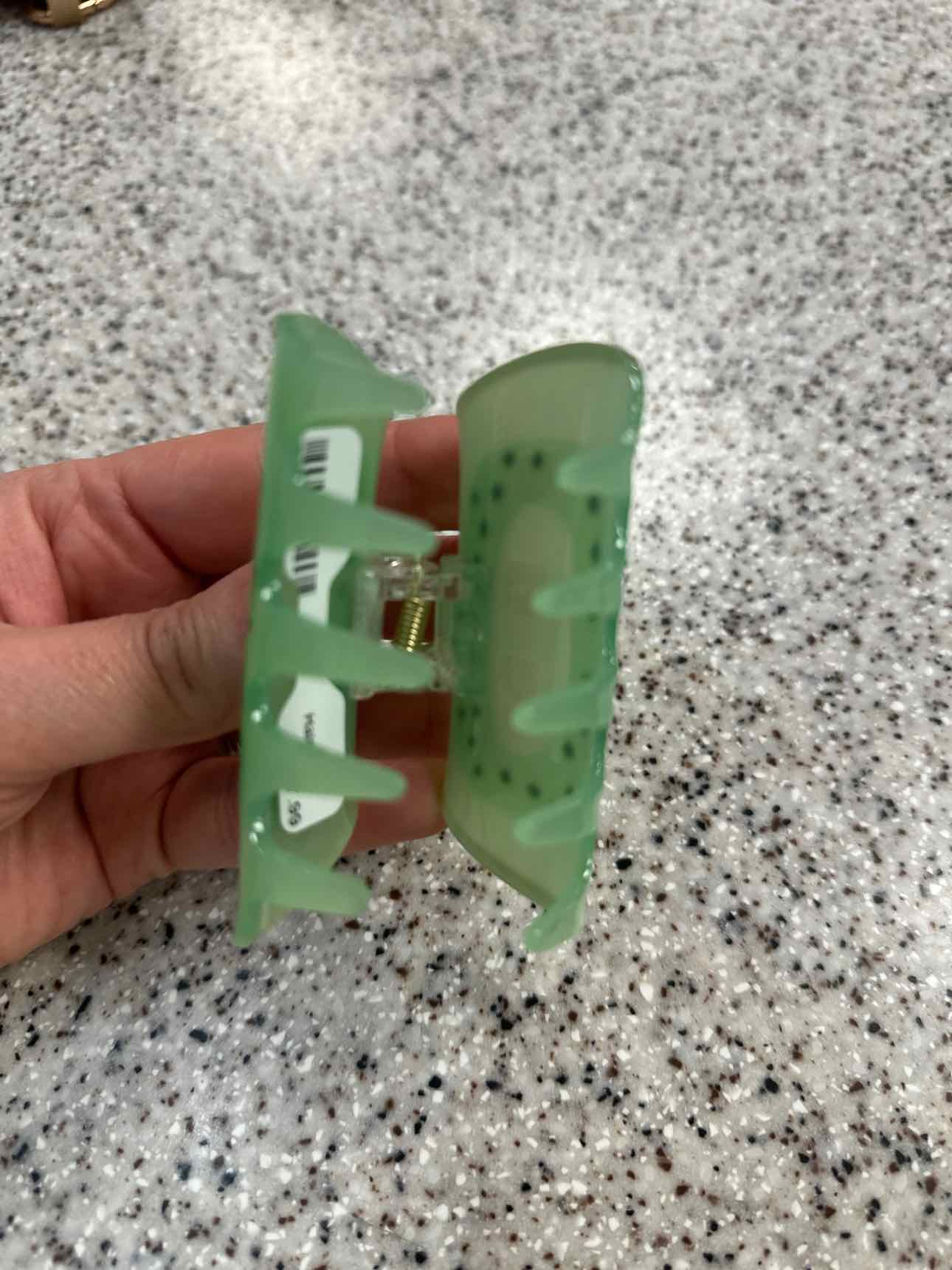 Fun Hair Claw Clip