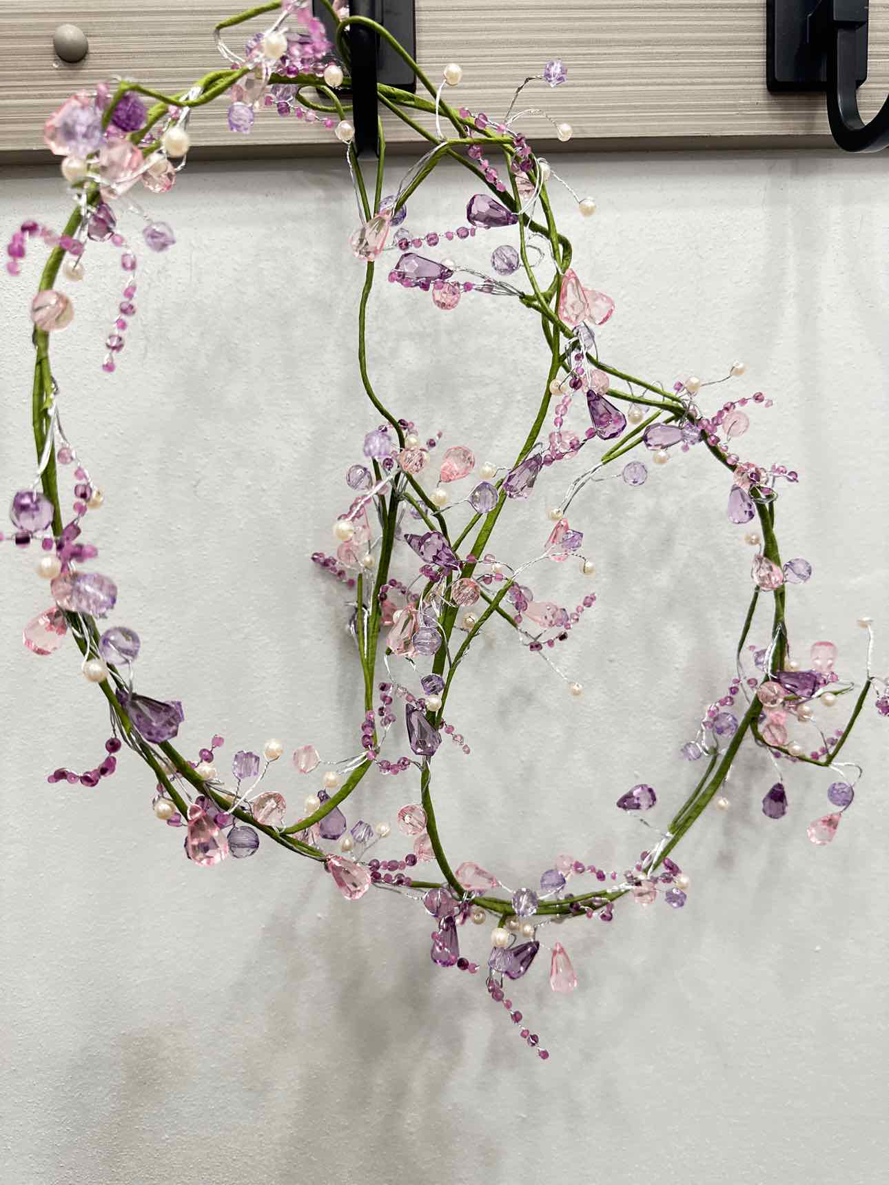 Partylite Lavendar Acrylic Crystal Beaded Dew Drop Wire Candle 60" Garland
