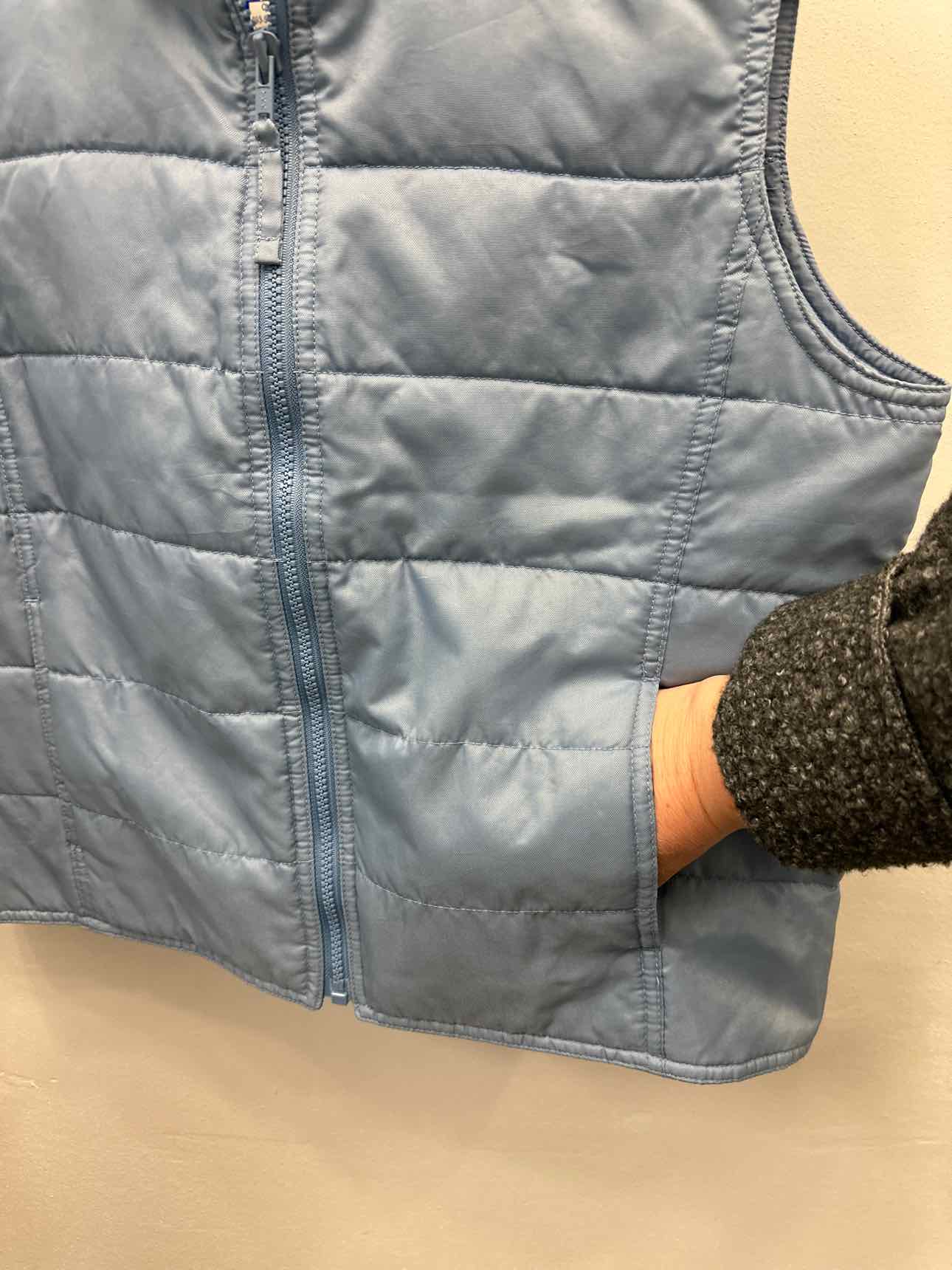 Gap Size Medium Light blue Vest