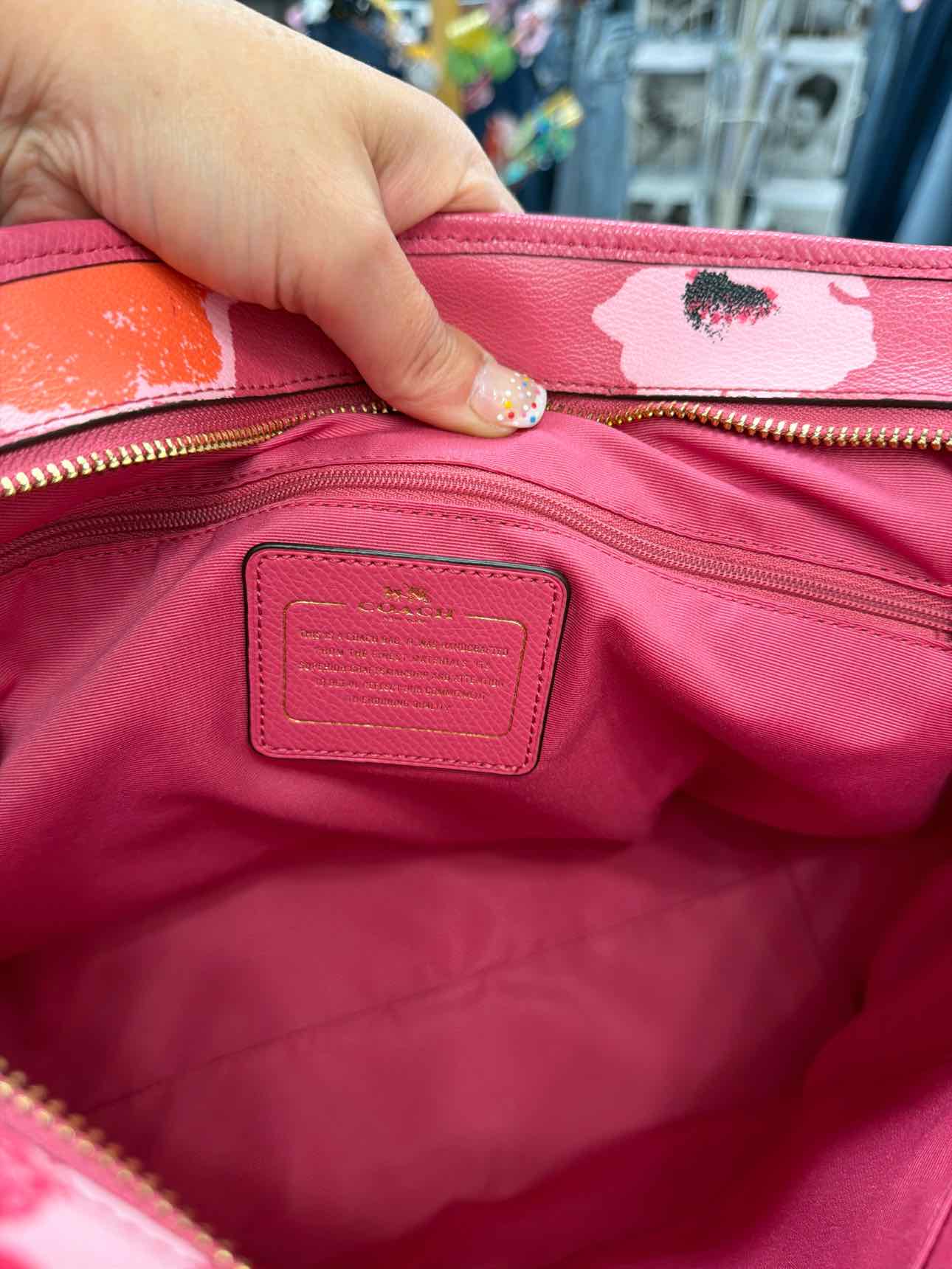 Coach Large City Zip Dahlia Wildflower Tote Pink Handbags