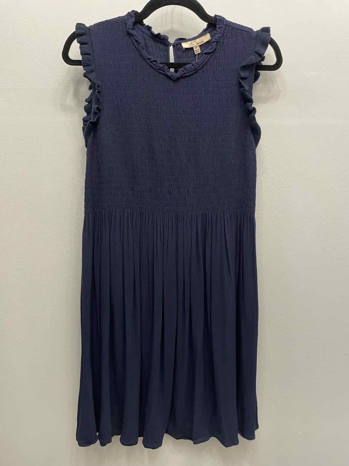 Les Serein Size Medium Navy Dress