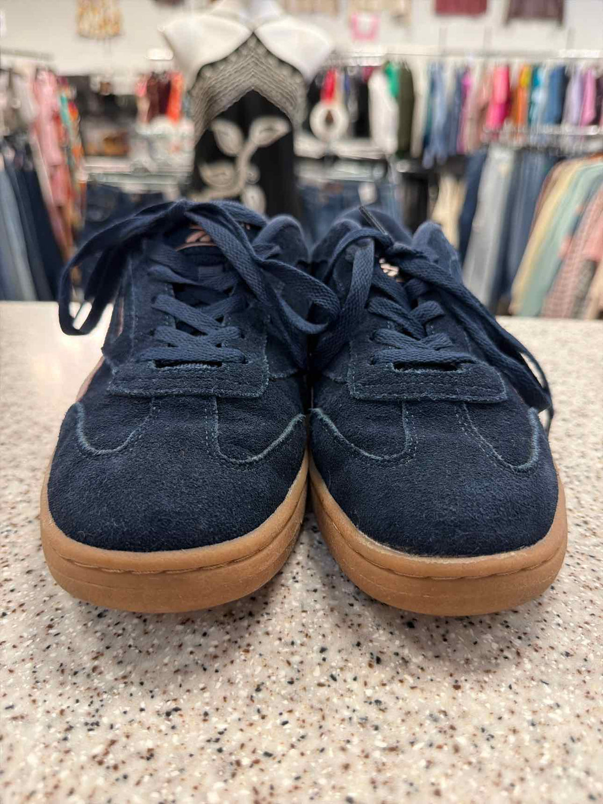 Reebok Size 8 Womans Forte Longer Suede Sneakers Pink-Toned Stripe Navy Sneakers