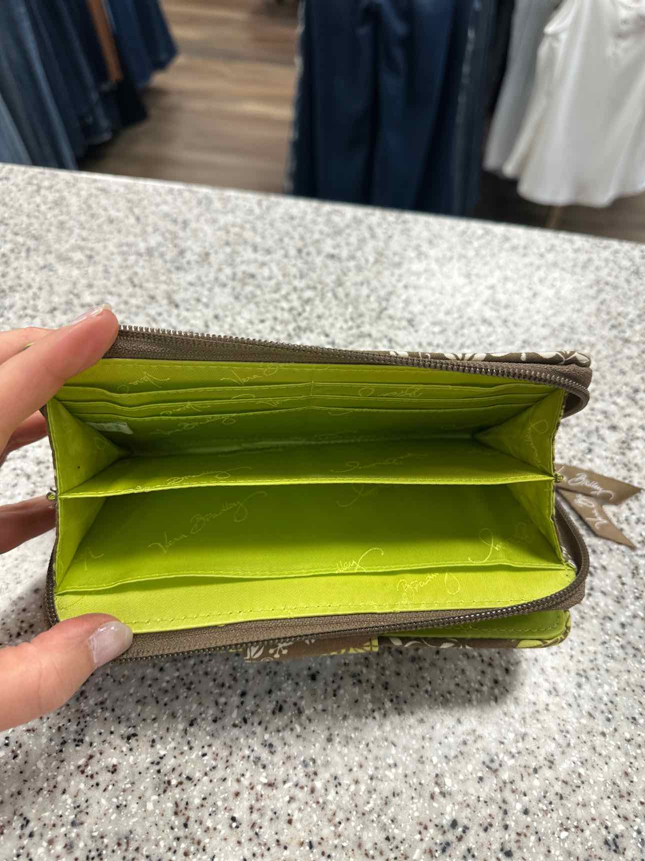Vera Bradley Size Large Lime Green Wallet