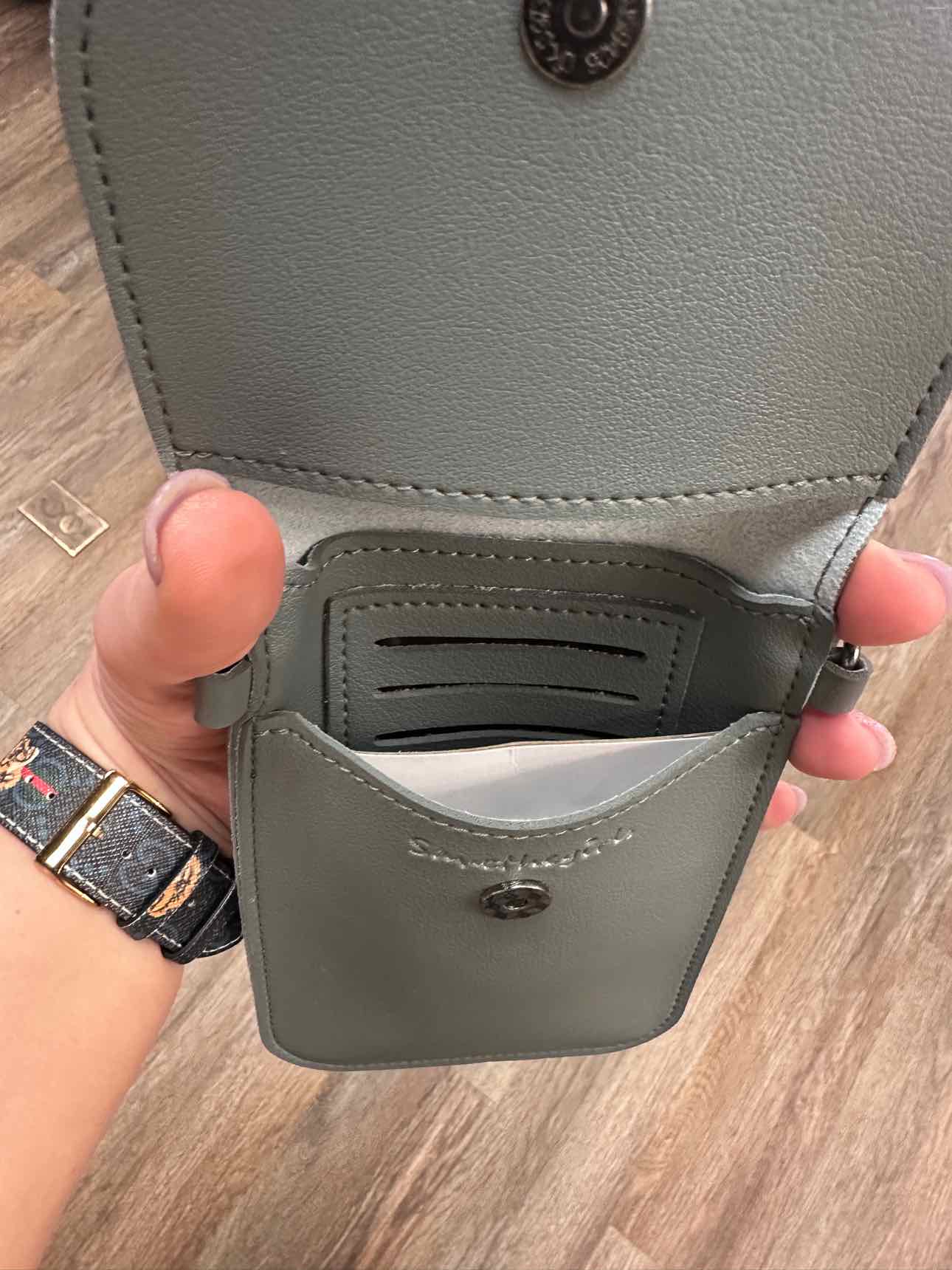 Save The Girls NEW Touchscreen Phone Gray Crossbody Handbags