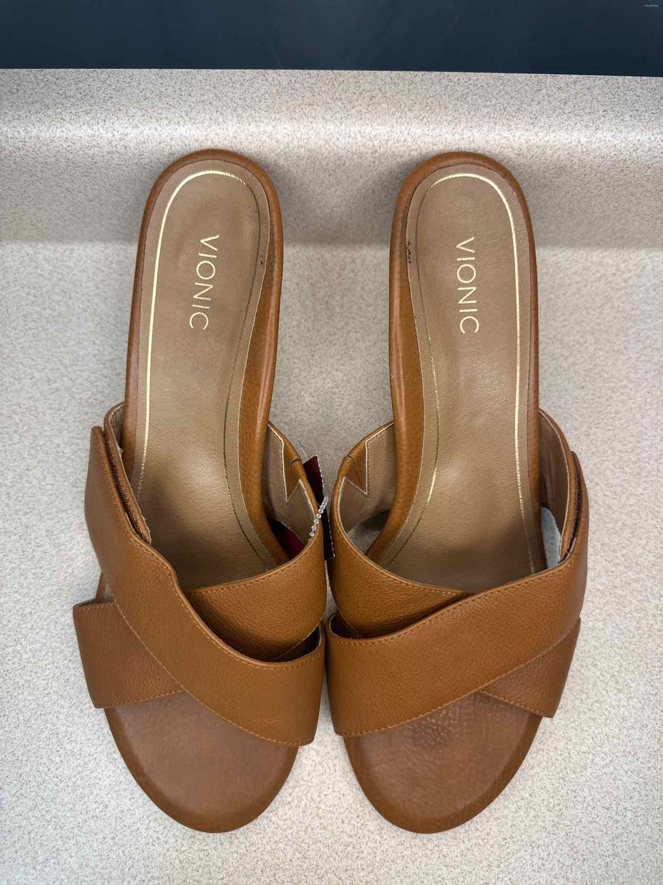 Vionic Size 10 Brown sandal