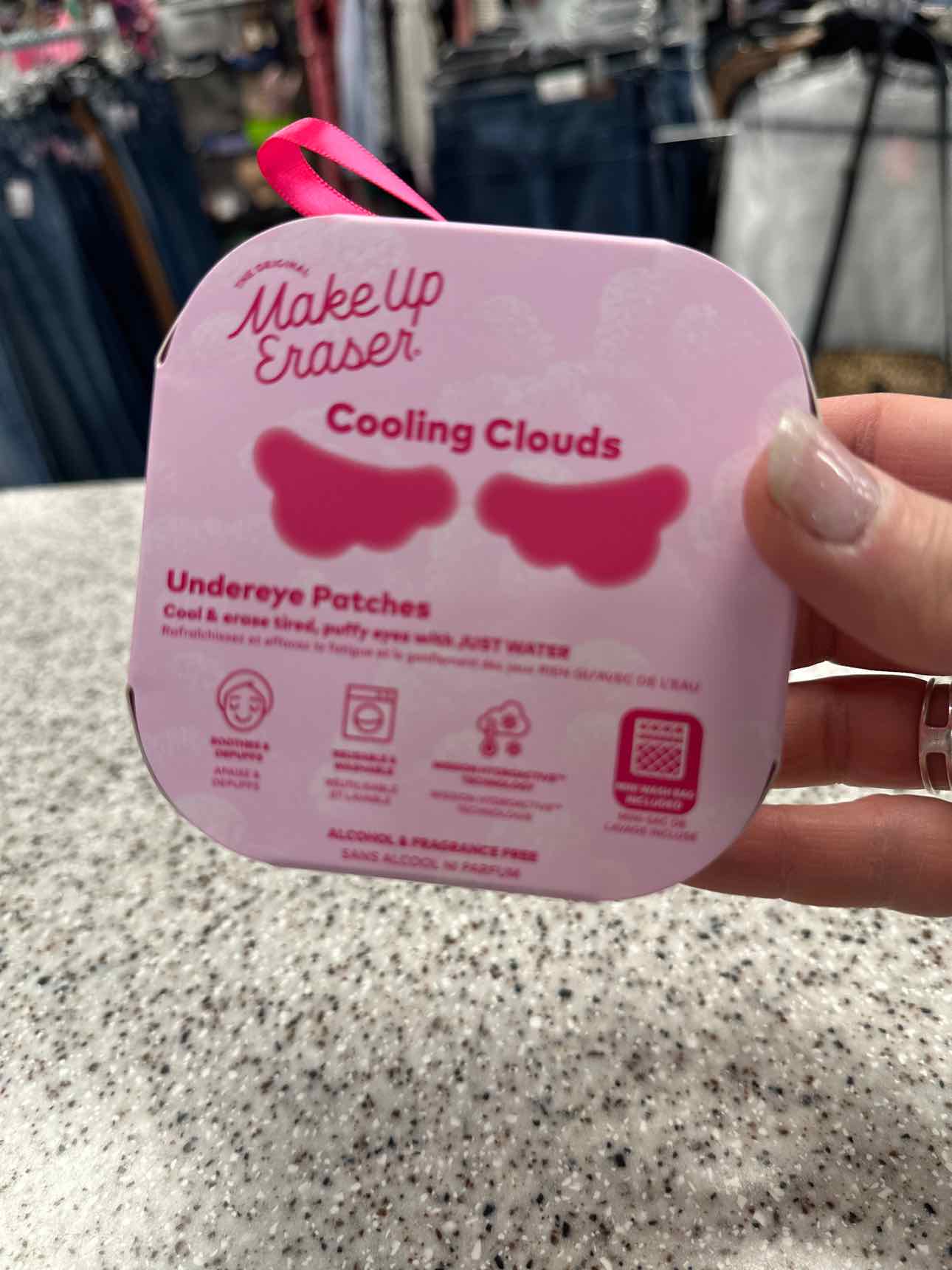 The Original Make Up Eraser Cooling Clouds Undereye Patches