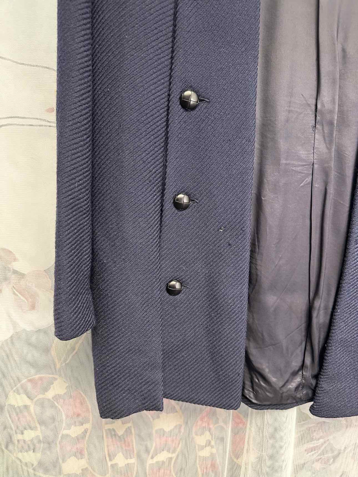 erreuno Size 42 Navy Jacket
