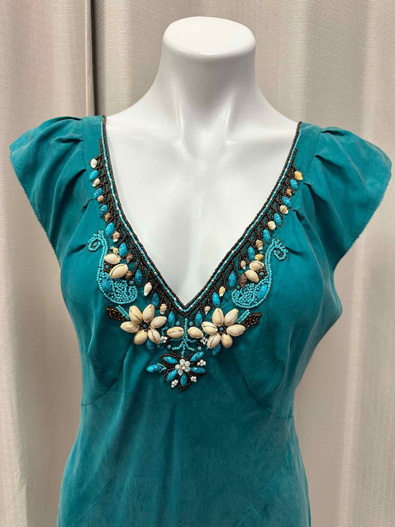 Karen Millen NEW NWT 100% Silk Beaded V-Neckline Short Sleeve Size 10 Teal Dress