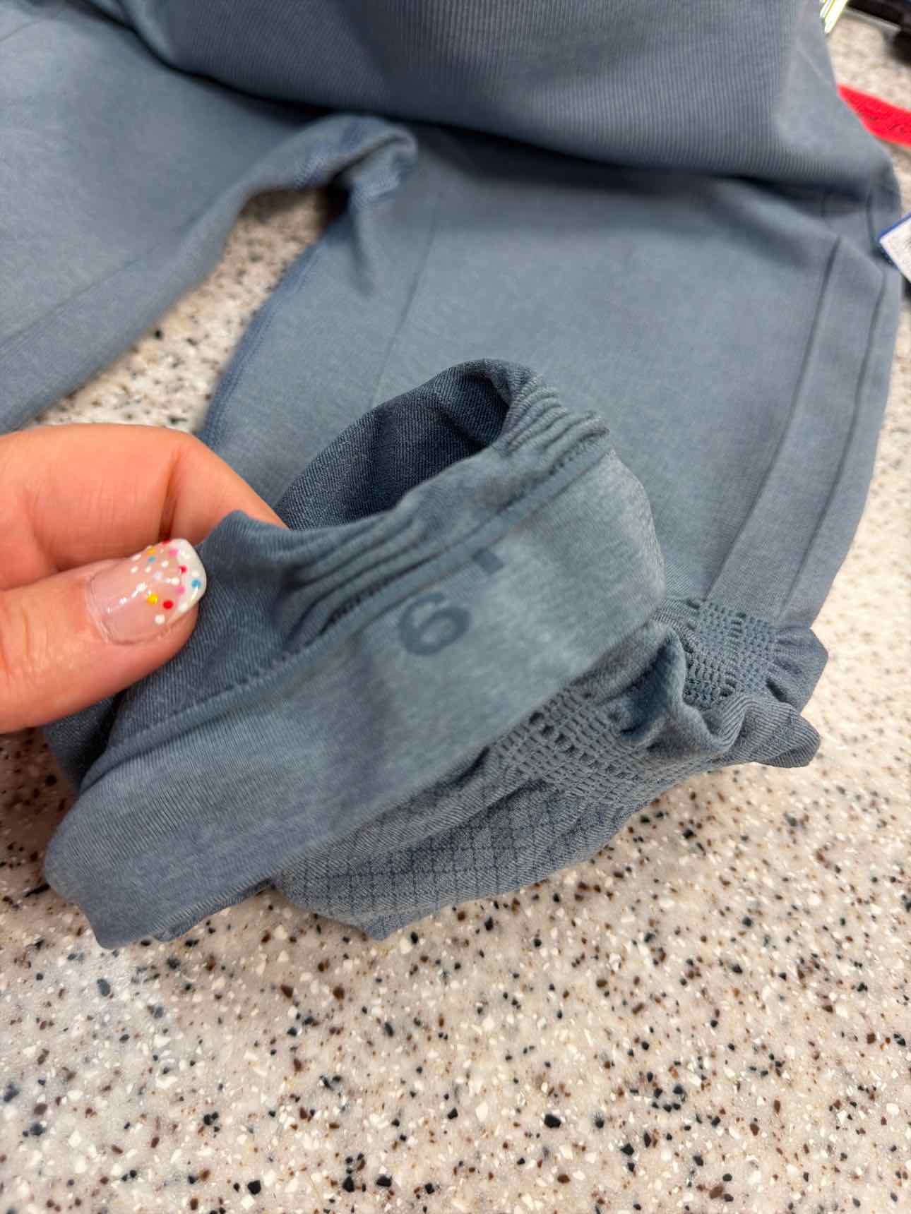 Lululemon Size 6 Blue Athletics