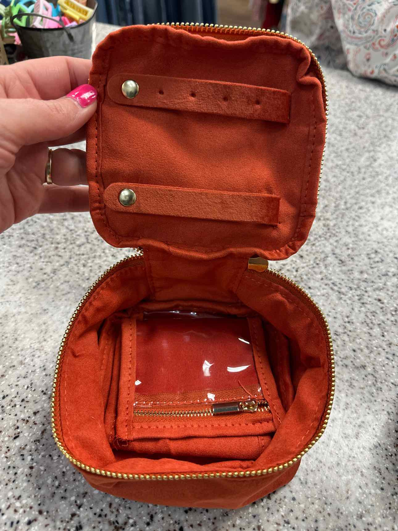 A New Day Burnt Orange Soft Travel Jewelry Case NEW NWT