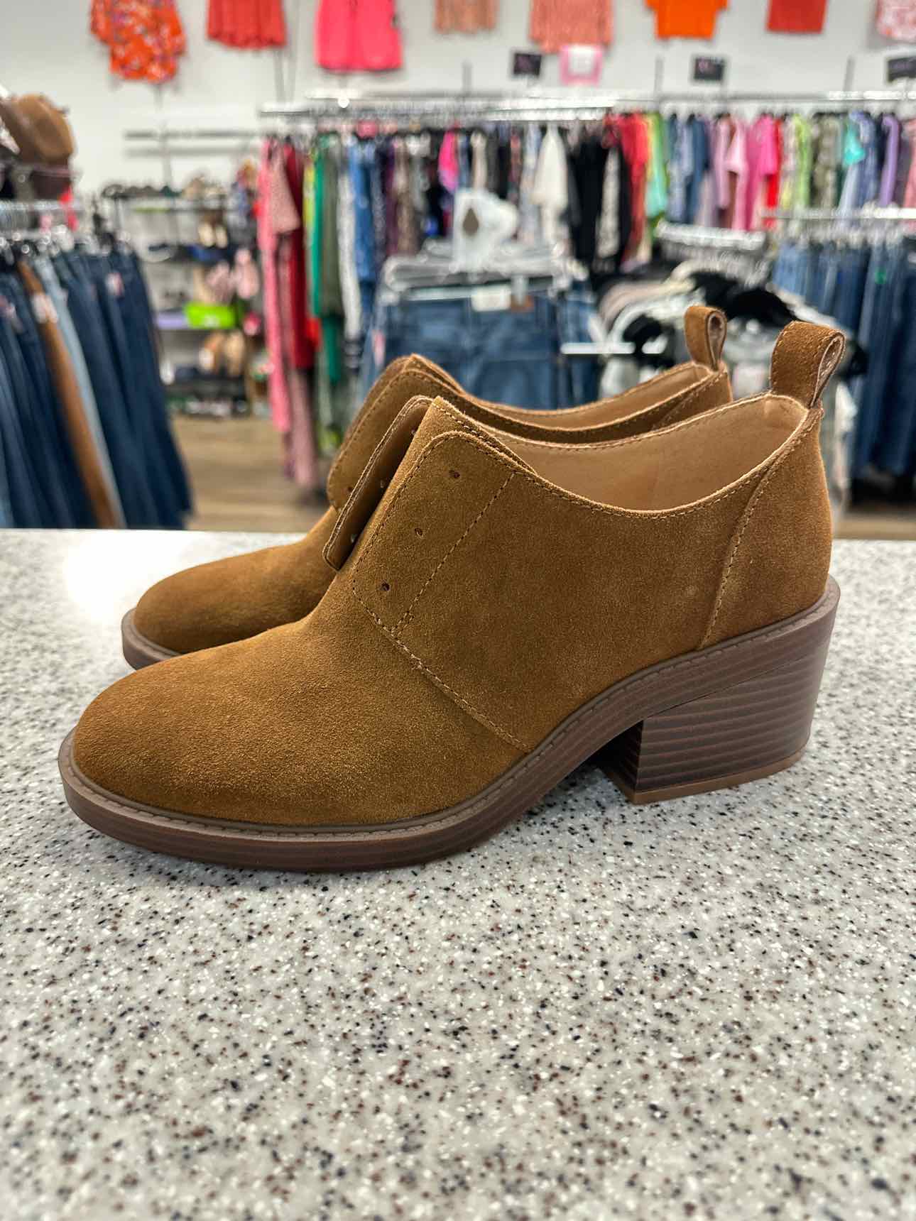 Crown Vintage Size 9 1/2 Brown Shoes