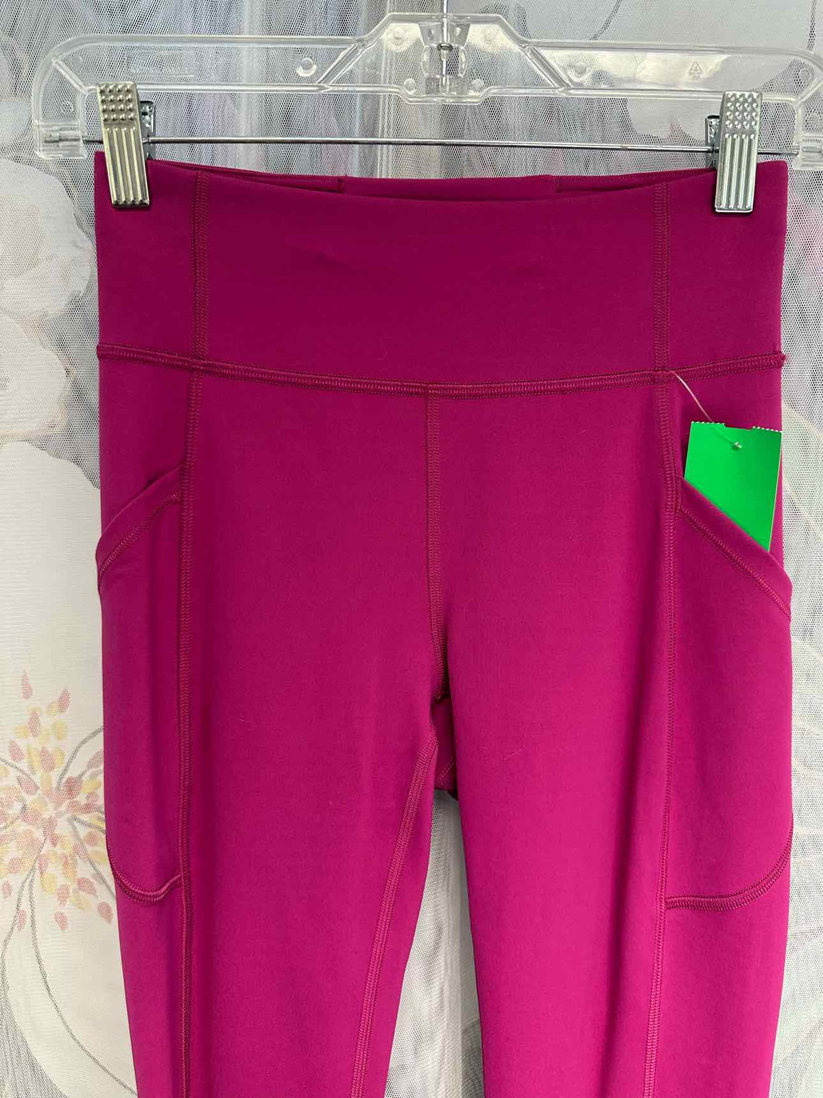 Lululemon Align High Rise Stretch Material w/Pockets Size 4 Fuchsia Leggings