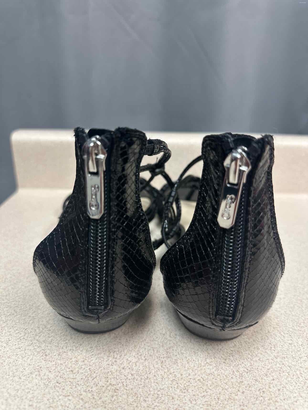 Circus Size 10 Black sandal