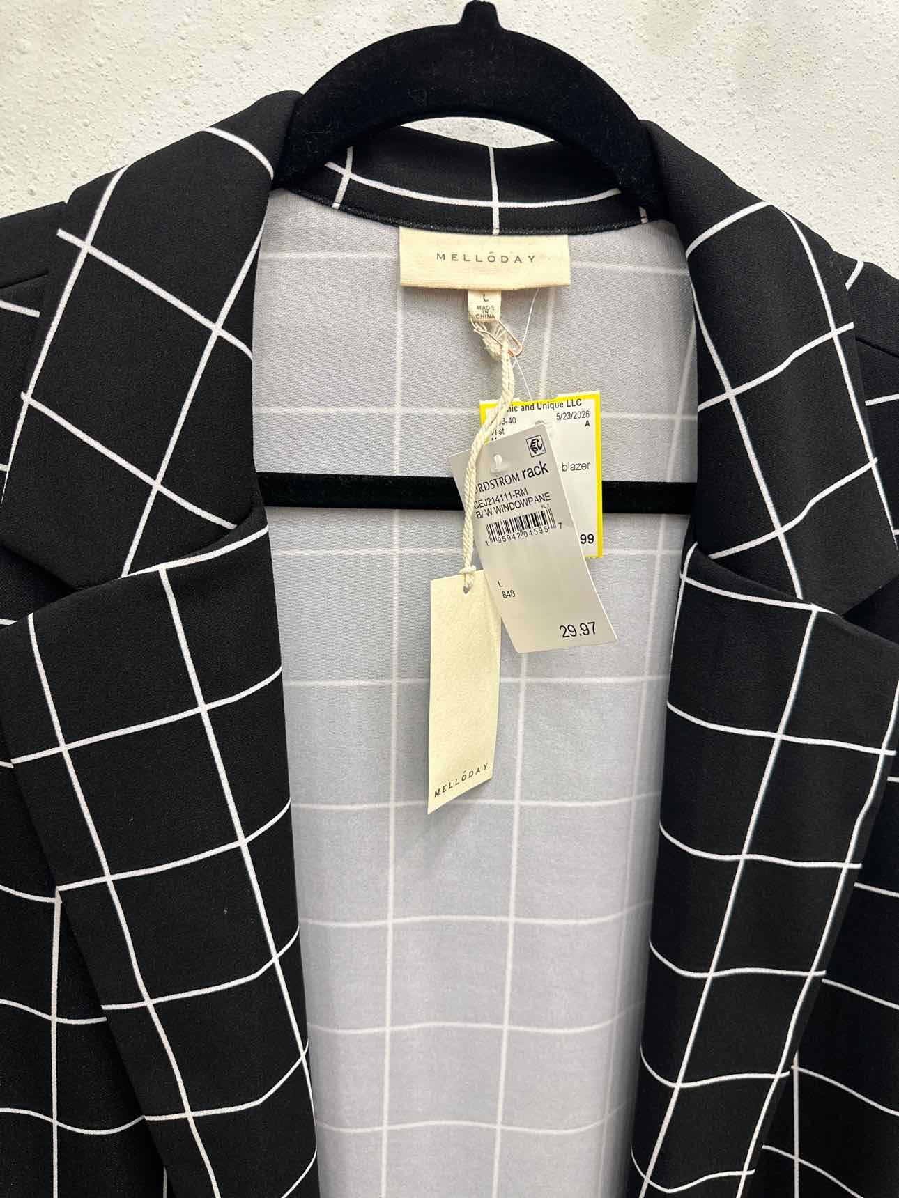 Melloday Size Large Black Vest