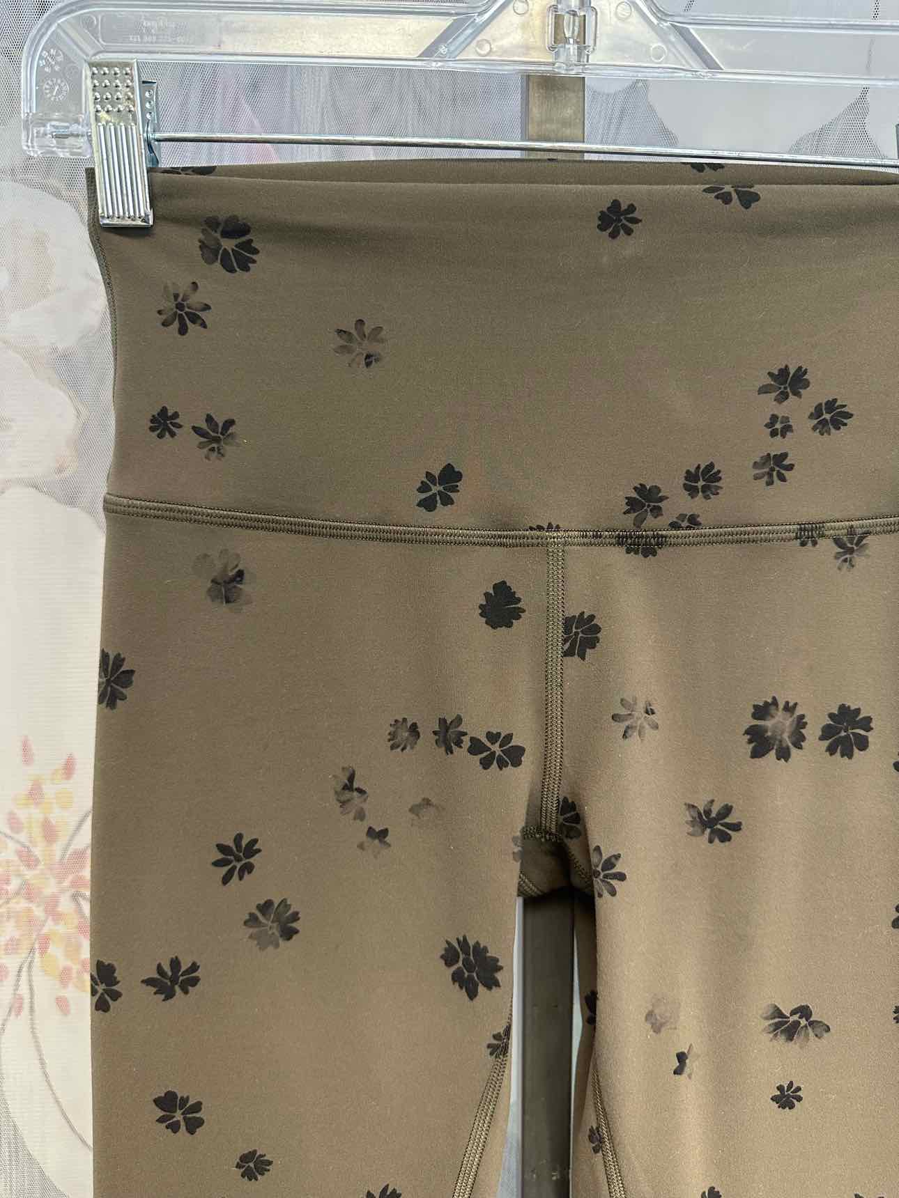 Lululemon Size 4  NWT Wunder Train HR Floral Print High Rise Olive Legging NEW