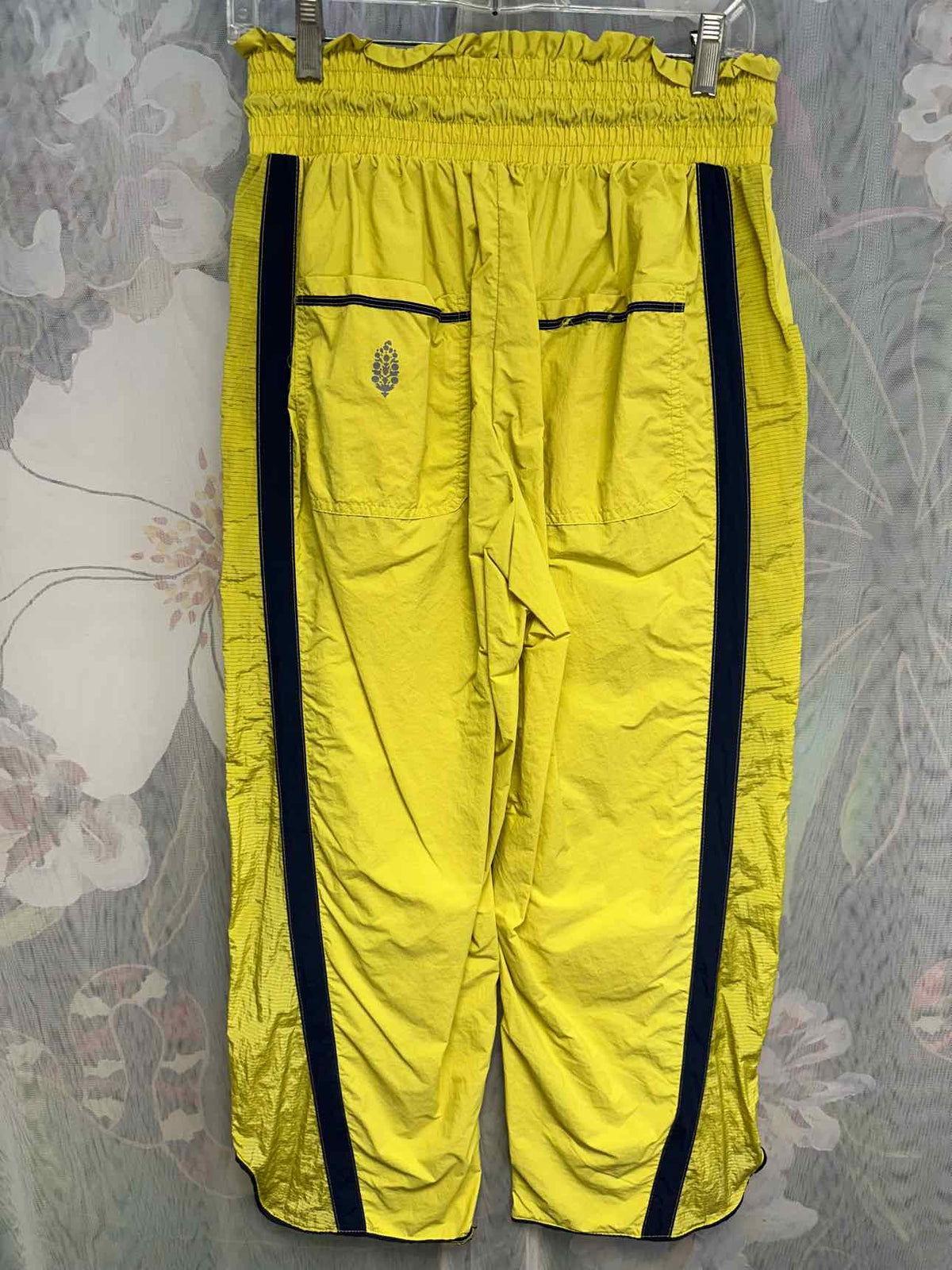 FP Movement Paperbag Drawstring Waist Nylon Size Small neon green Pants