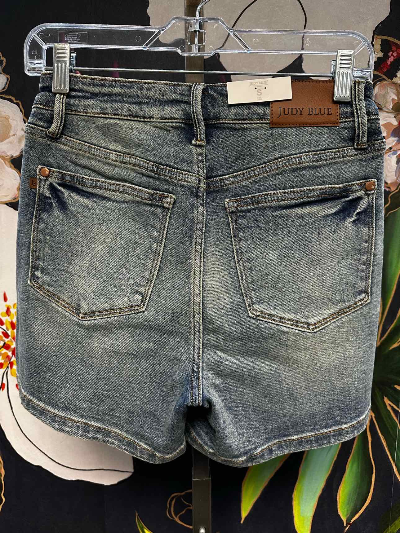 Judy Blue V-Front Vintage Wash Shorts