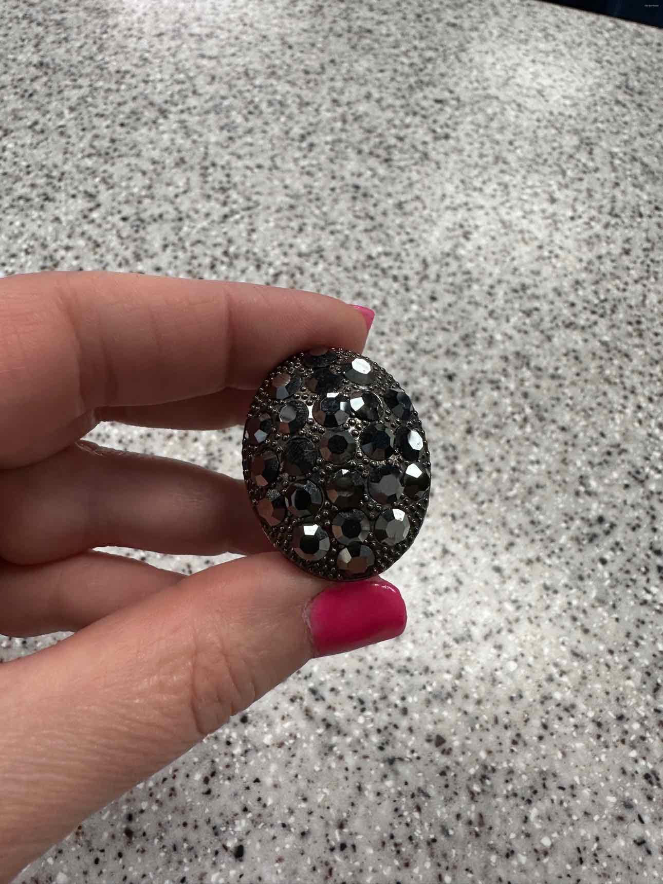 Chicos Stretch Clock Ring
