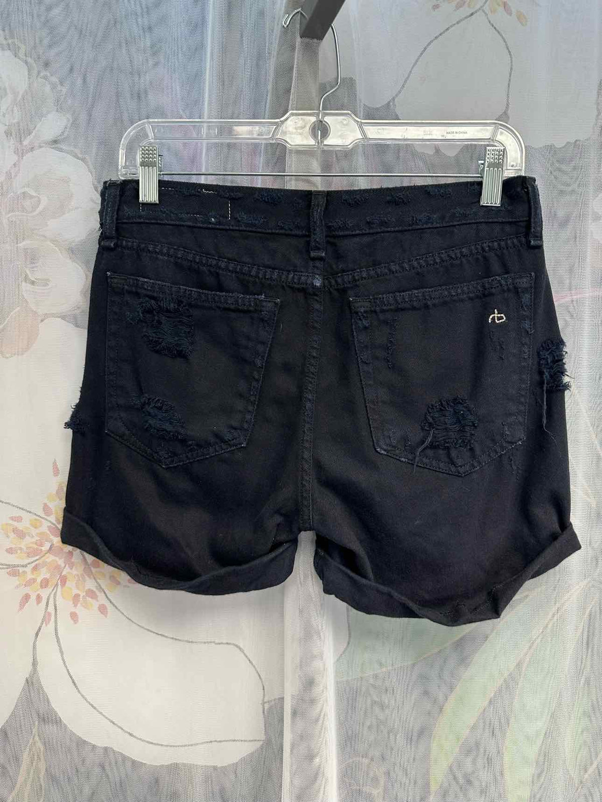 rag & bone Distressed Cuffed Stretch Size 24 Black Shorts
