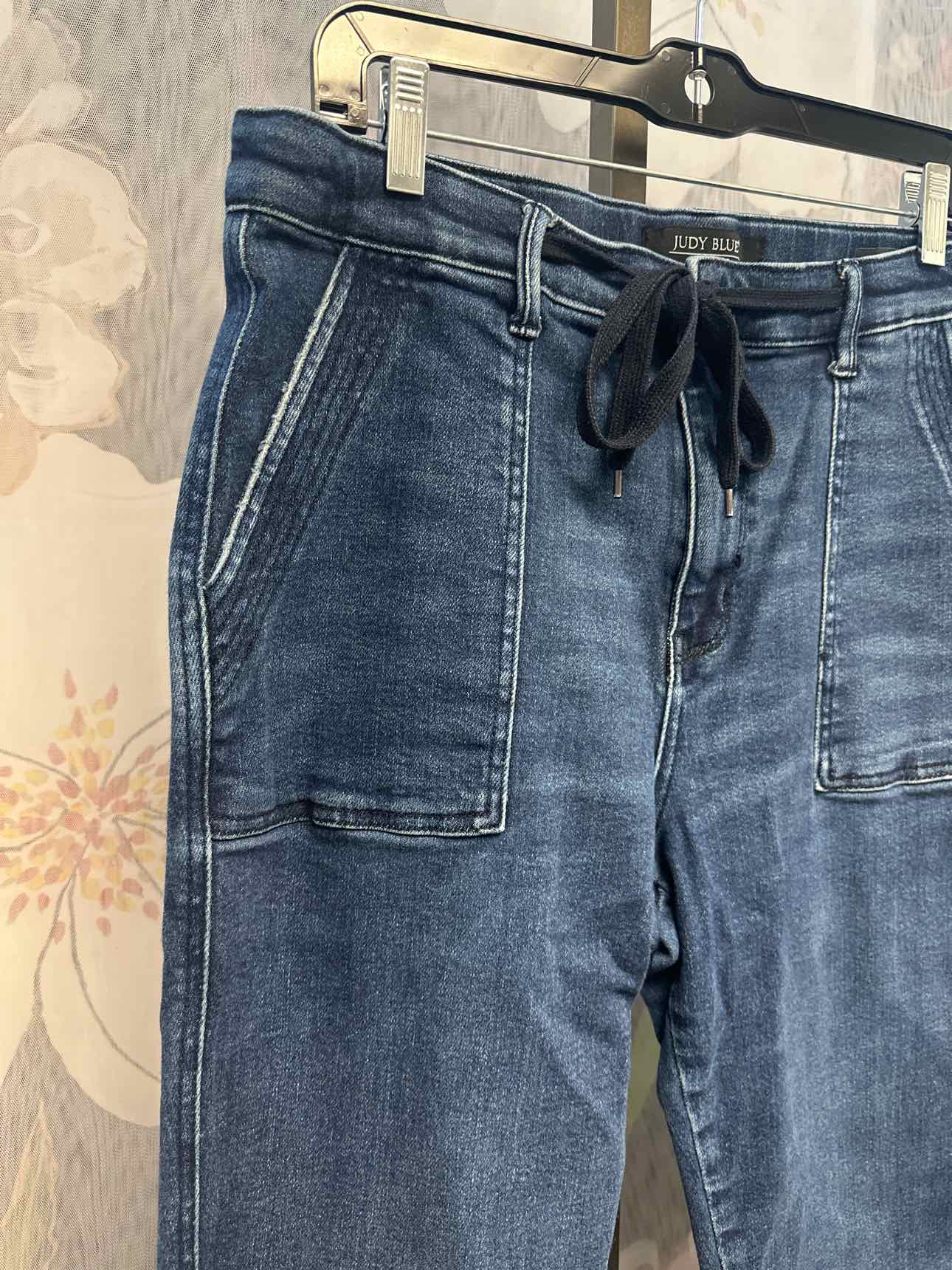 Judy Blue Size 15(32) Dark Wash Jeans