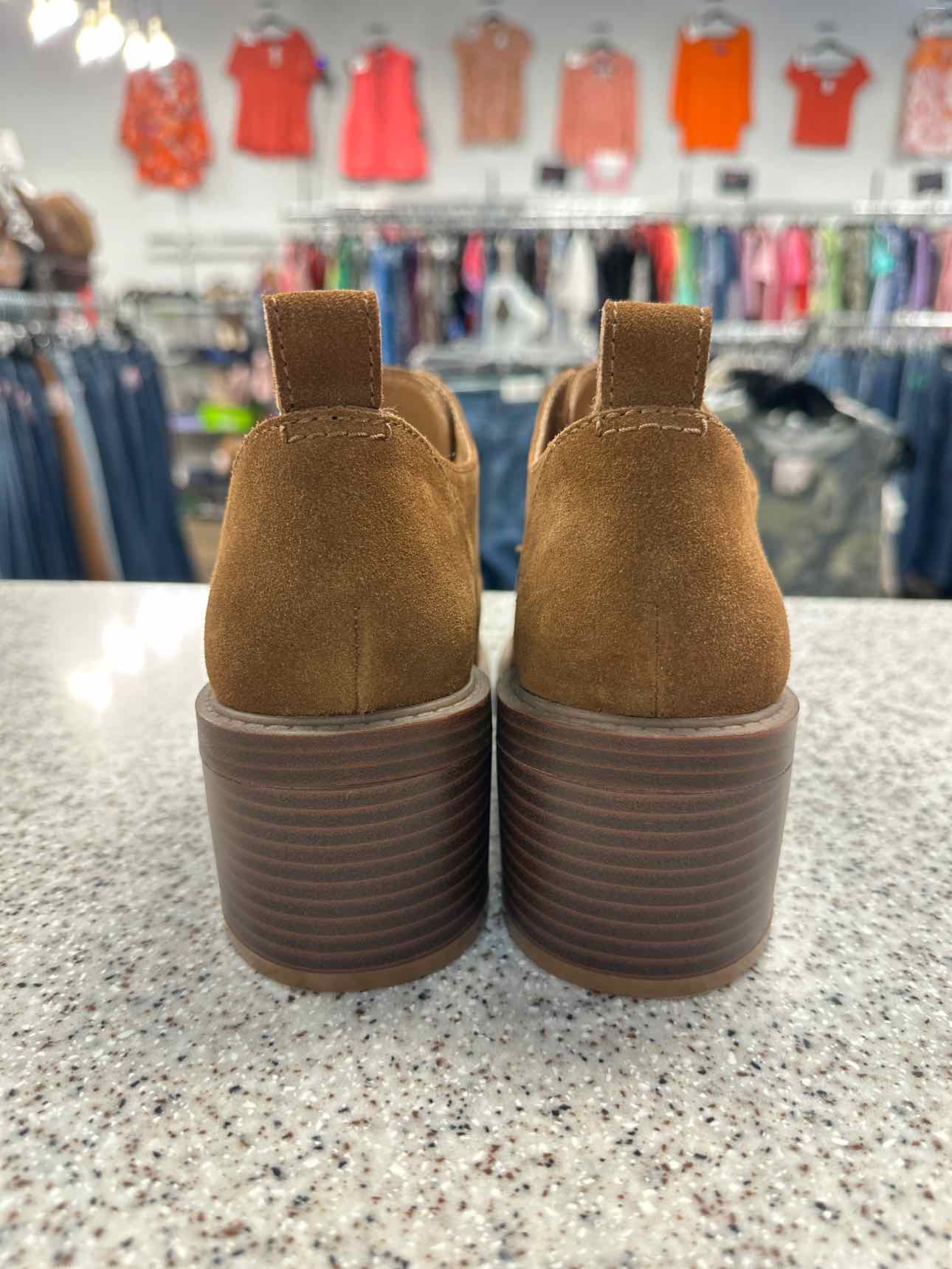 Crown Vintage Size 9 1/2 Brown Shoes
