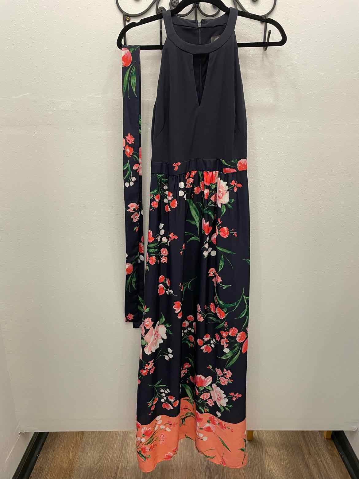 Vince Camuto Size 4 Navy/Pink Dress