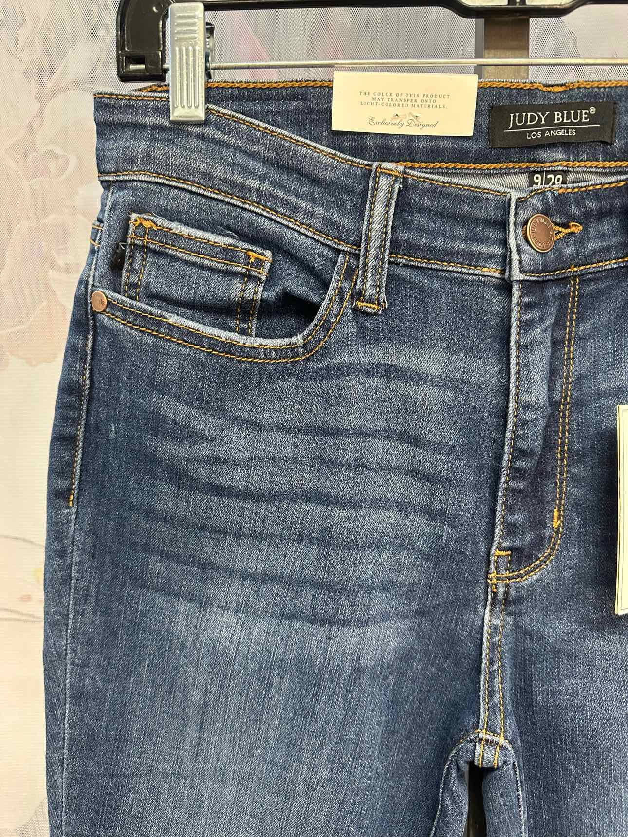Judy Blue Size 9/29 Denim capris