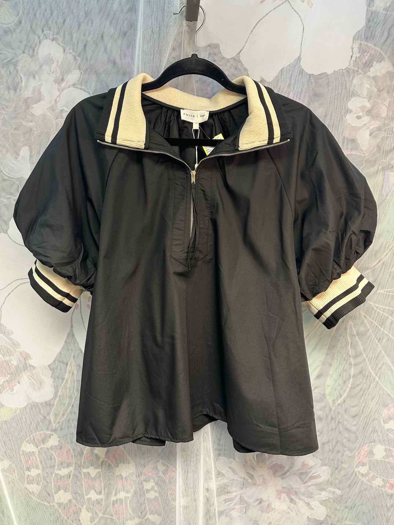 entro NEW NWT Pullover Puffy Short Sleeve Size Large Black/Cream Top
