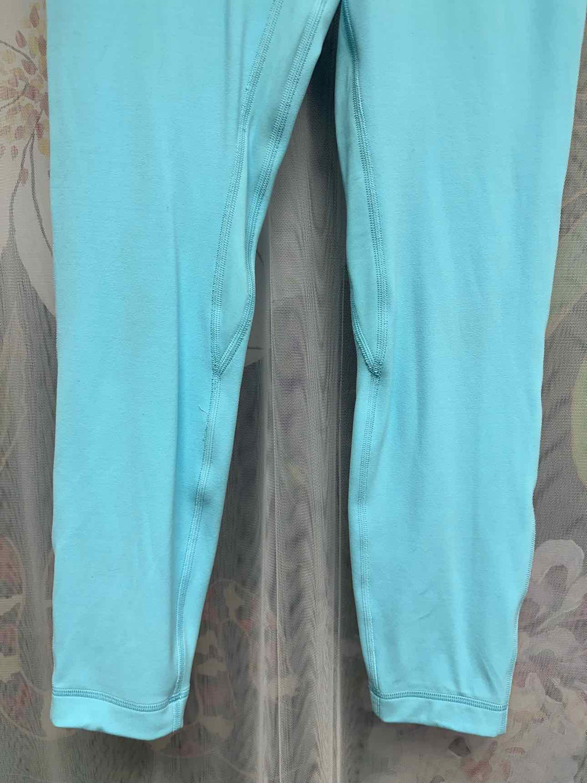 Lululemon Align High Rise Size 6 Blue Leggings