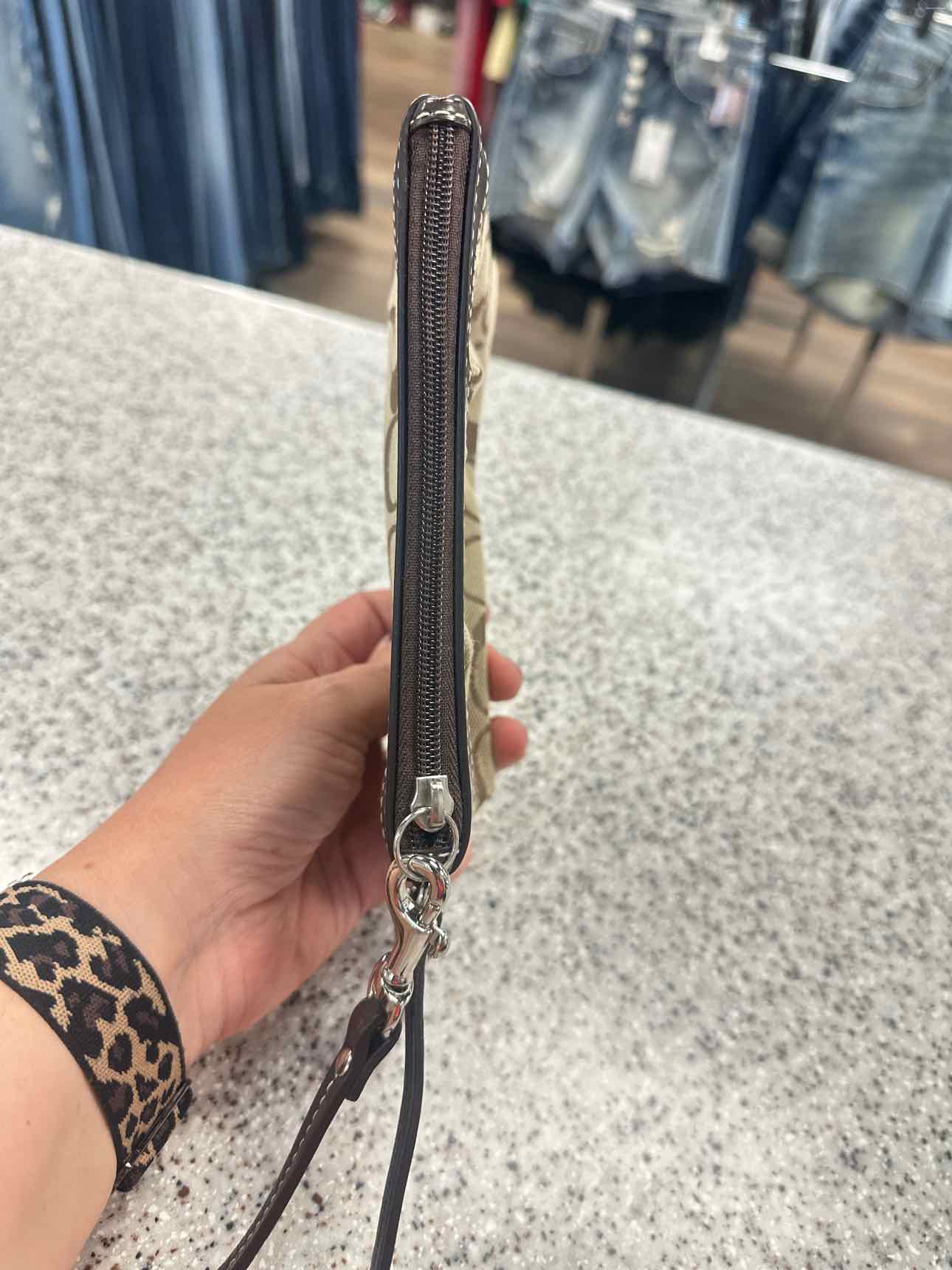 Coach Size Small Brown Wristlet