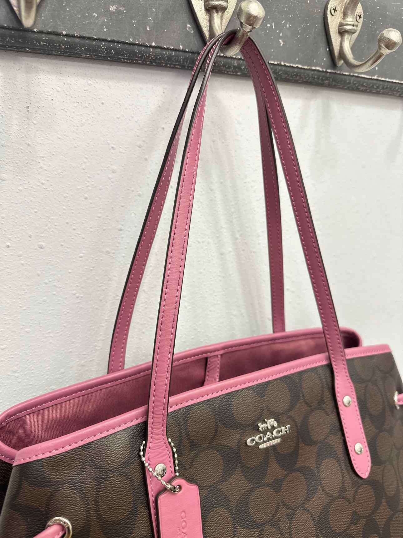 Coach Signature Drawstring Carryall Hobo Brown Blush Pink Shoulder Bag Handbags
