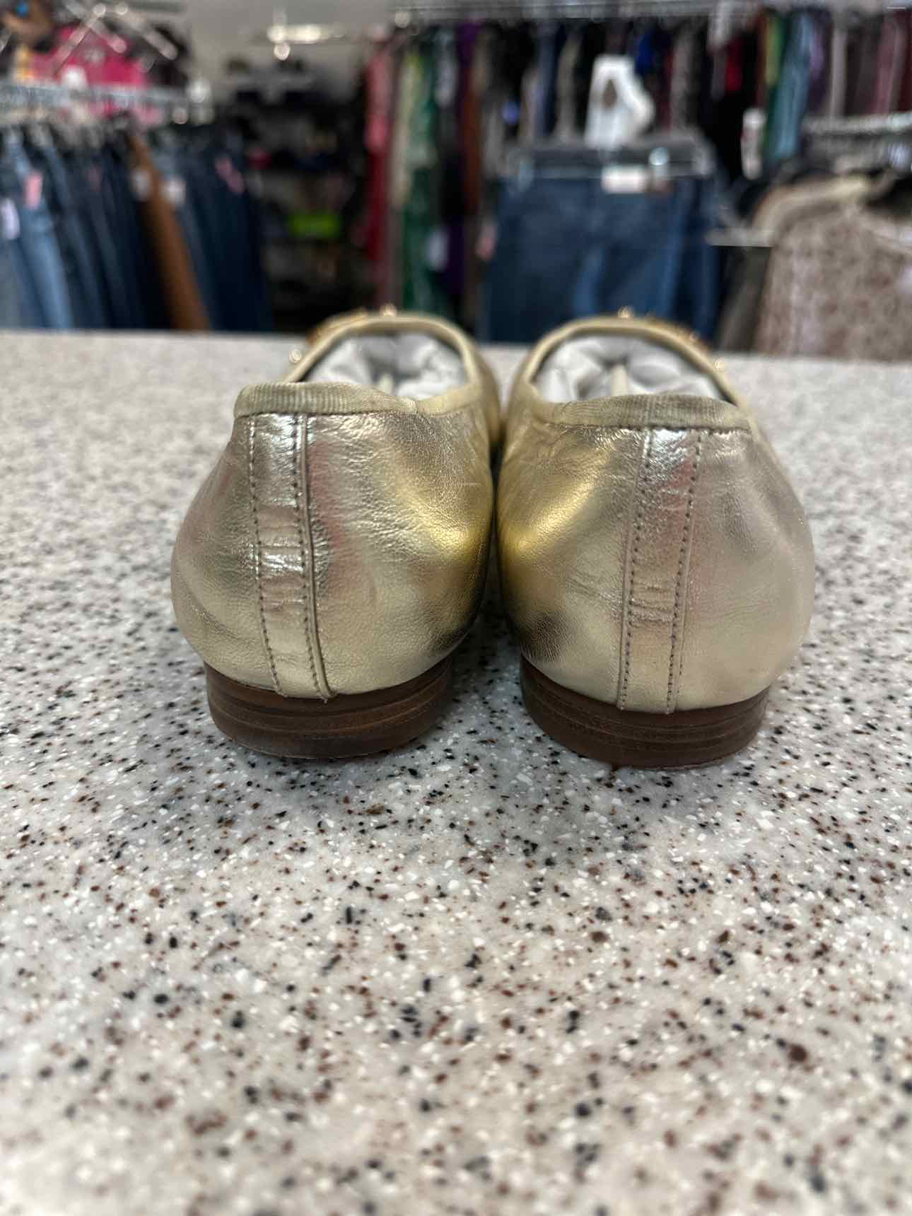 Marc Fisher Size 9 GOLD Shoes